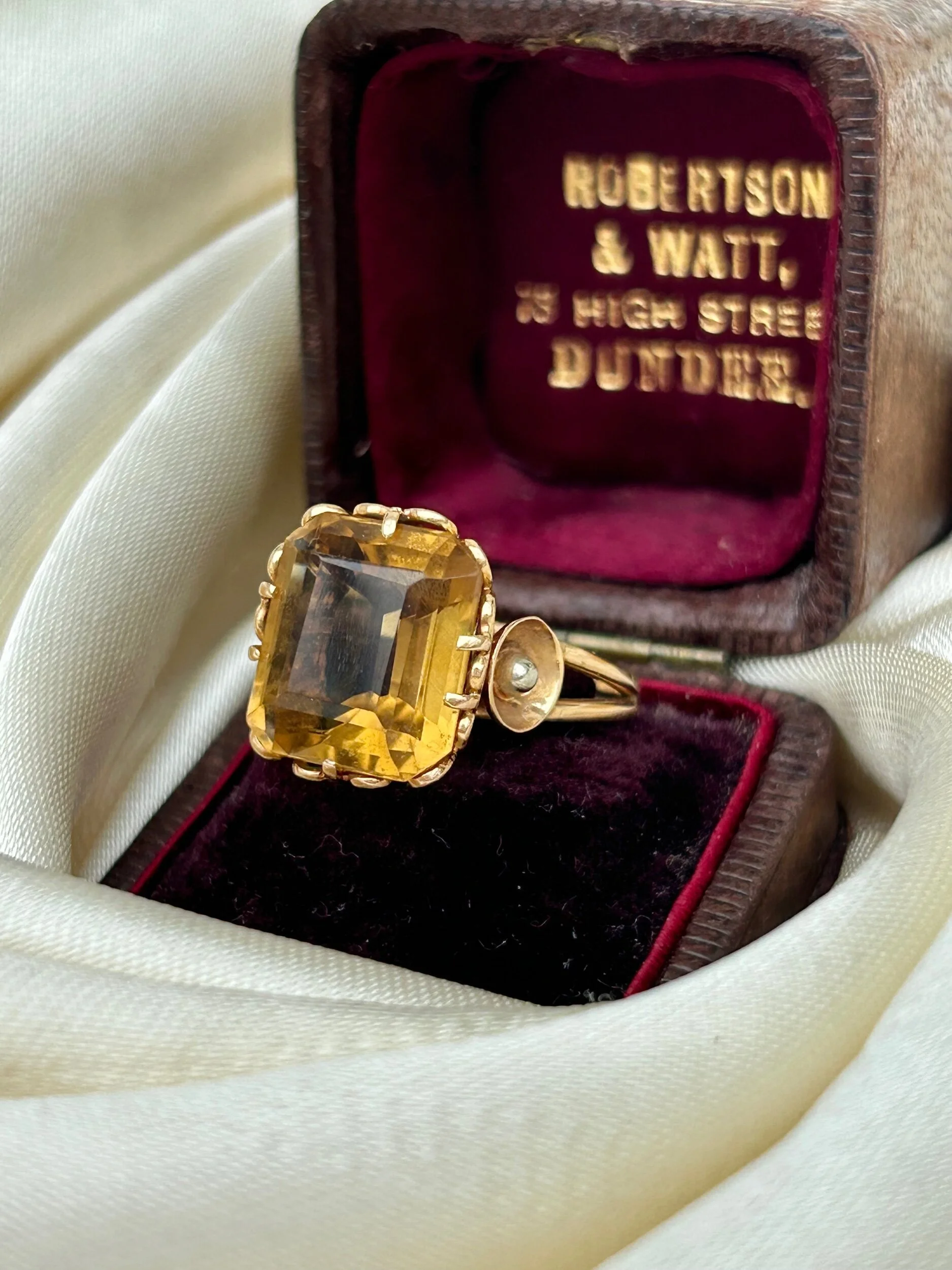 7CE1A4CA-B993-466C-A196-F84D0FDEC033