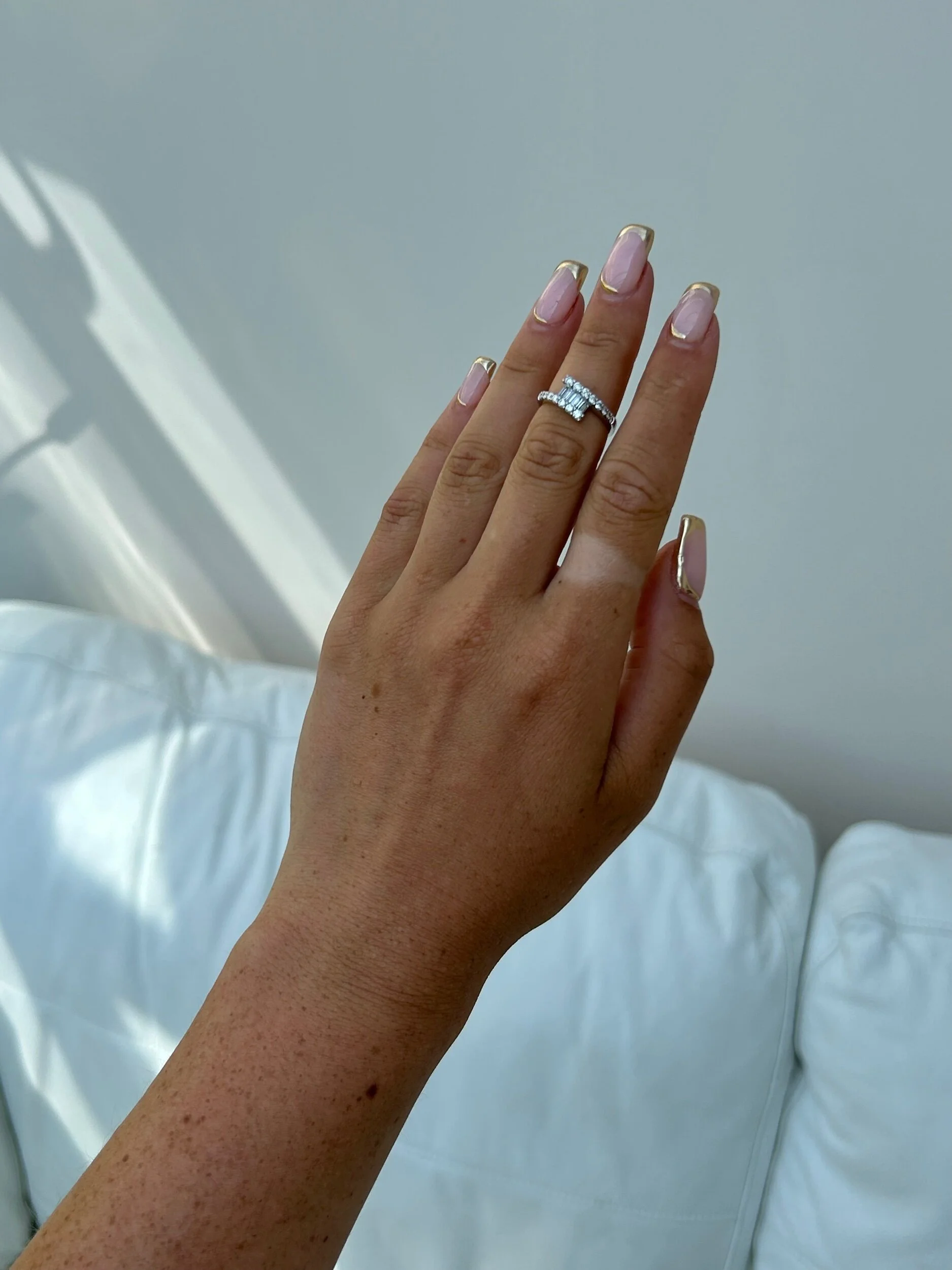 2F130E14-FCA0-440F-B858-829866780E40