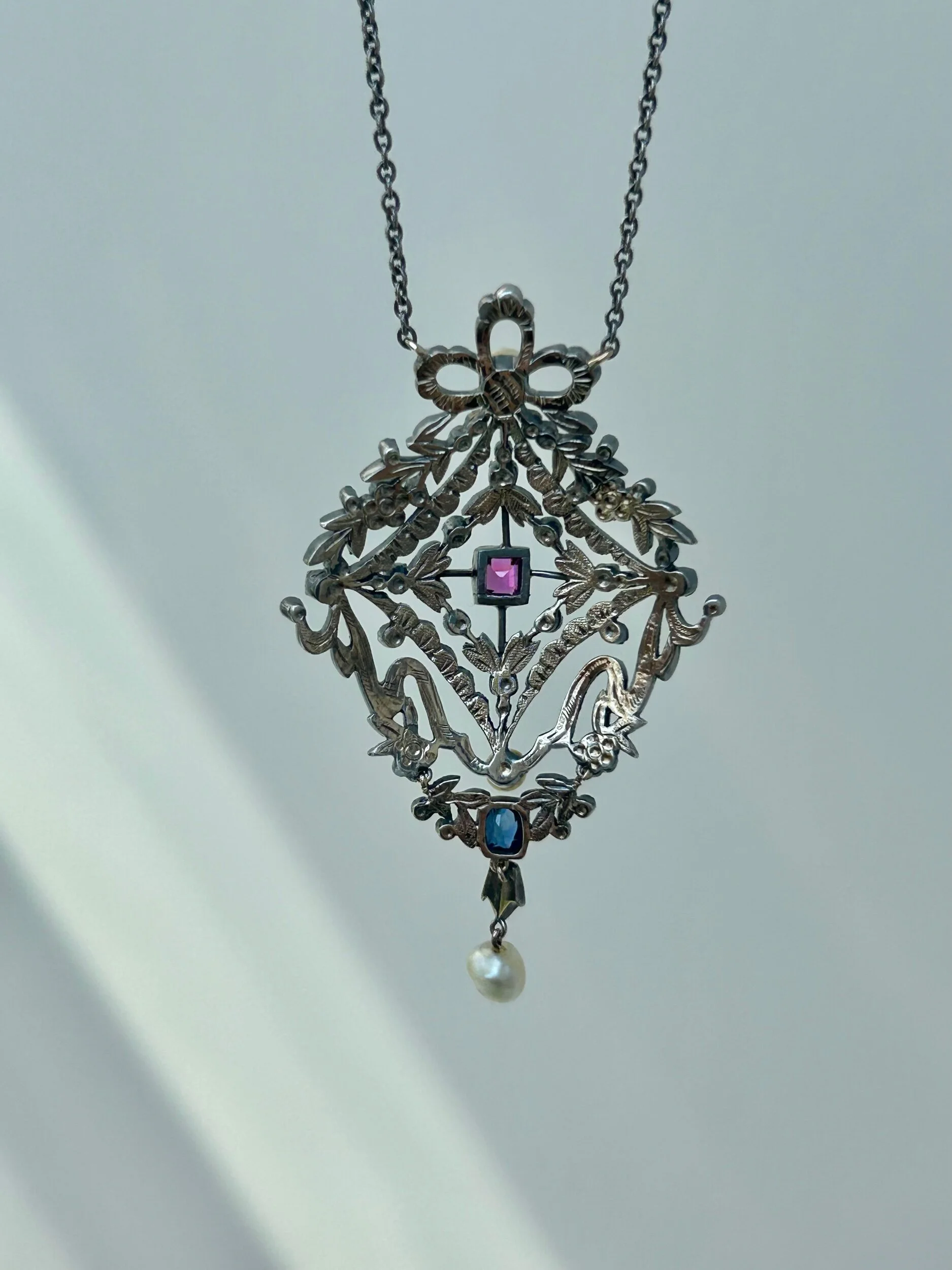 8AC9A7FB-C07B-41FF-A62A-89E244E81CDD