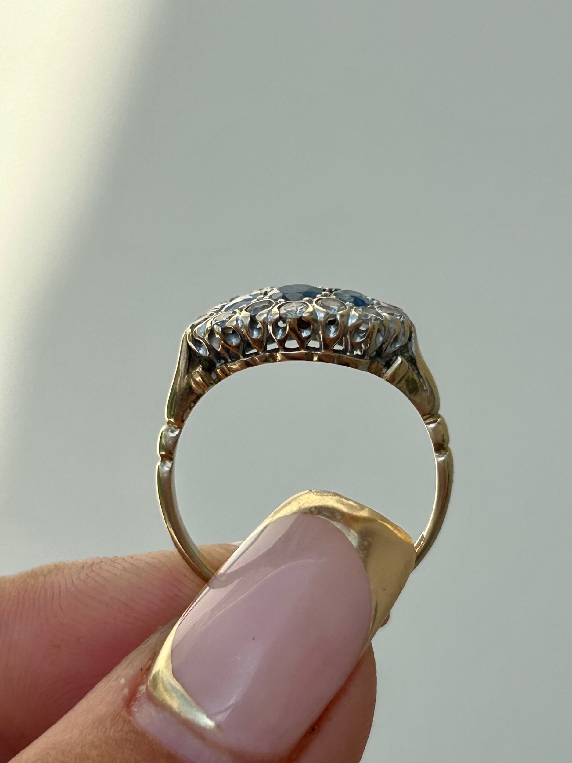 DB9416B6-B172-412A-9BC0-0F3788FB6D83