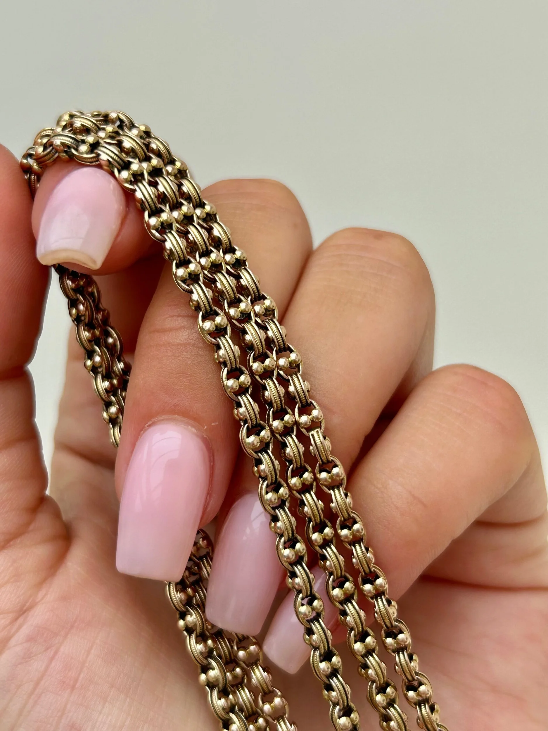 C2DF554C-B6C5-4236-BAED-C11F53182330