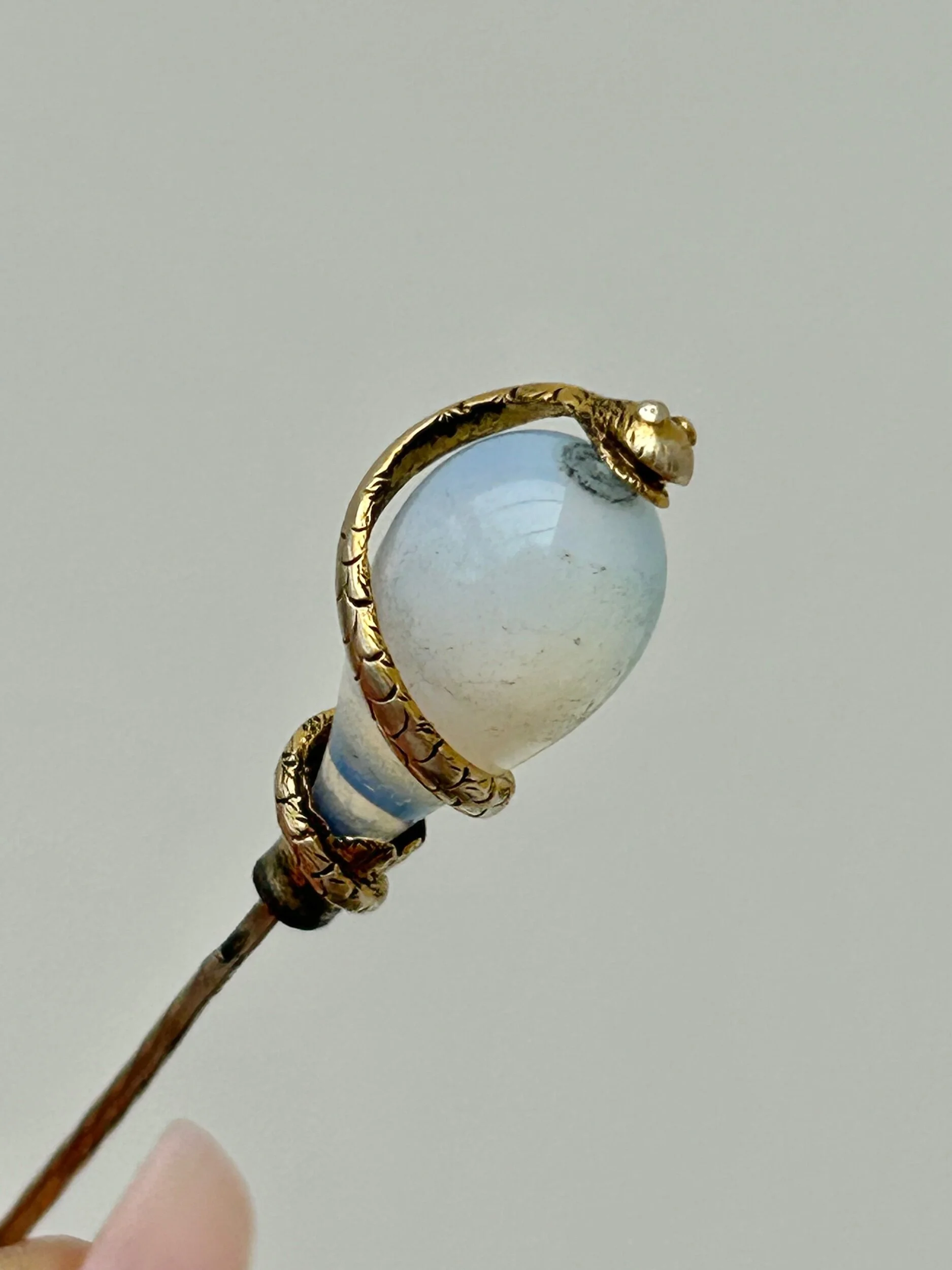 A0AF976A-8FBE-43CA-94F6-153E2F6FAB99