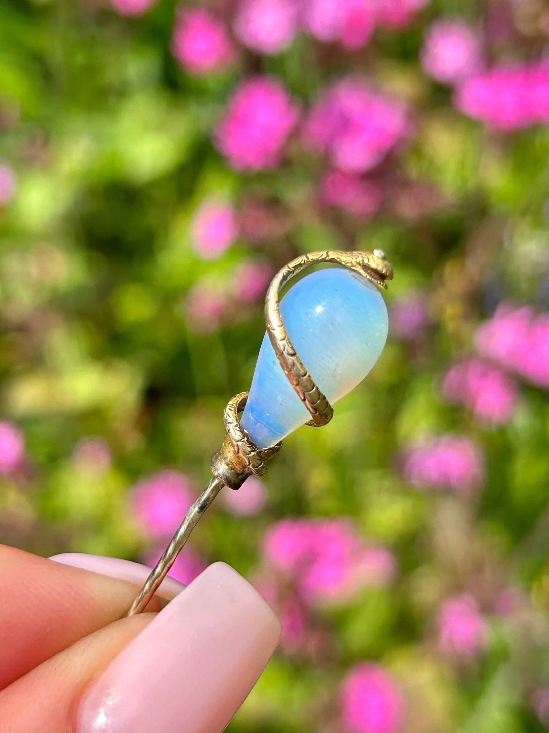 39FA93FE-0CF1-42B9-A989-85E43211189C