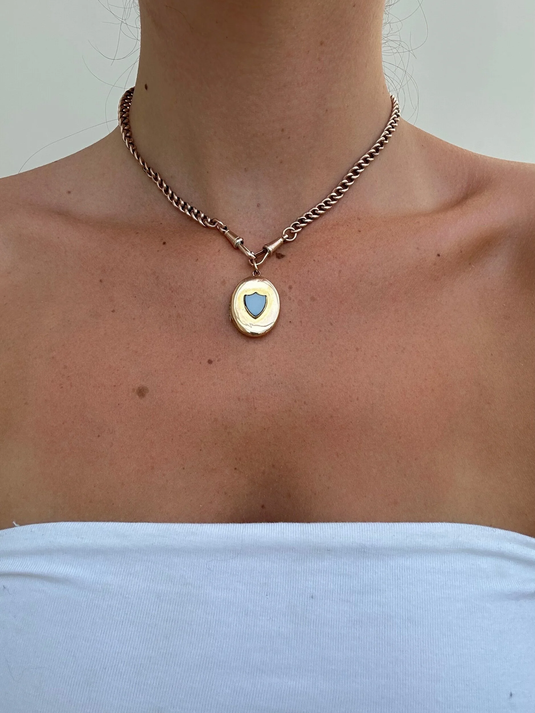 A6ABEAB9-466D-48AF-BF78-B31C80788225