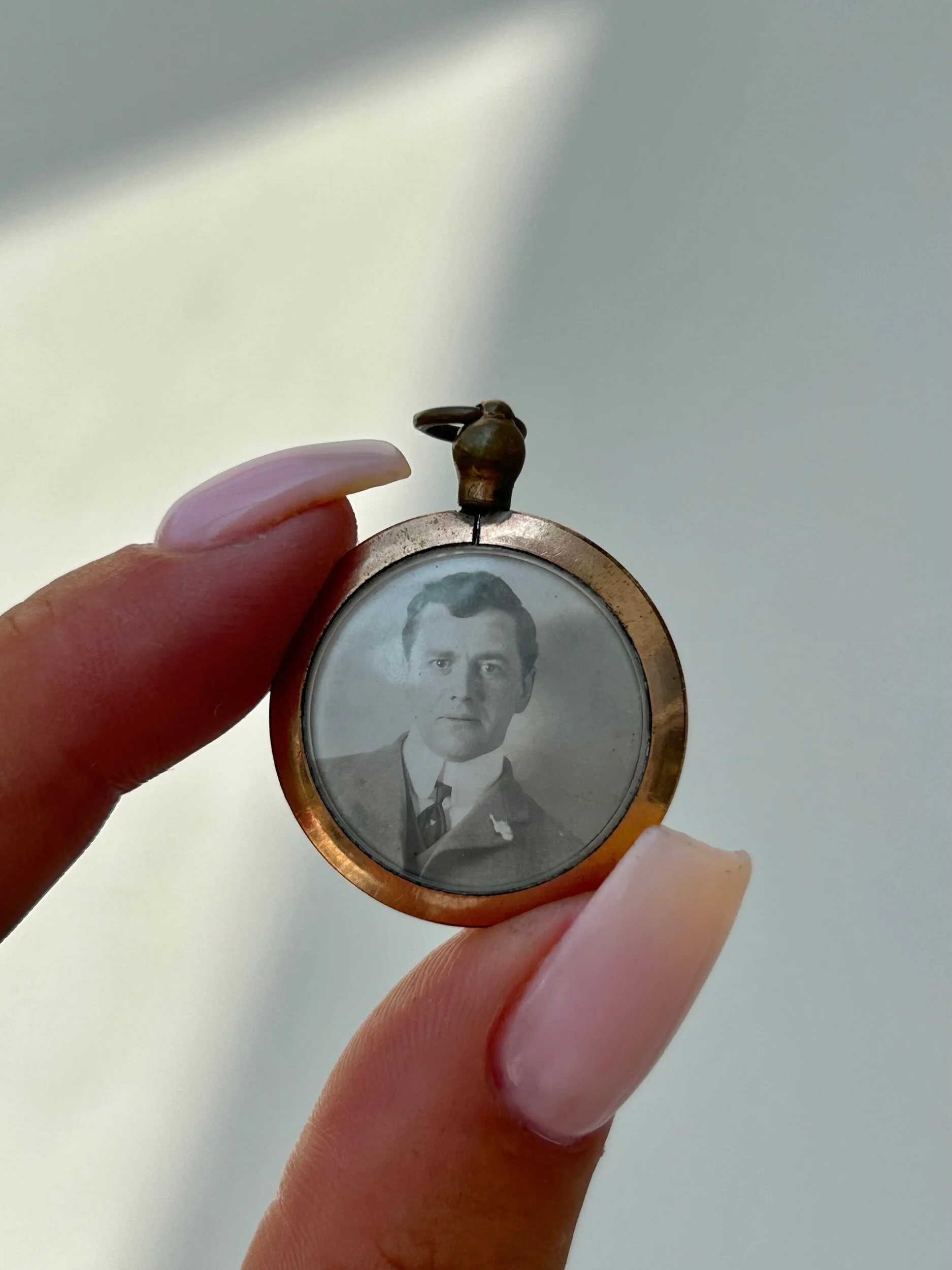 FC23669E-B14D-4B8F-85D3-A45BE9612BA8