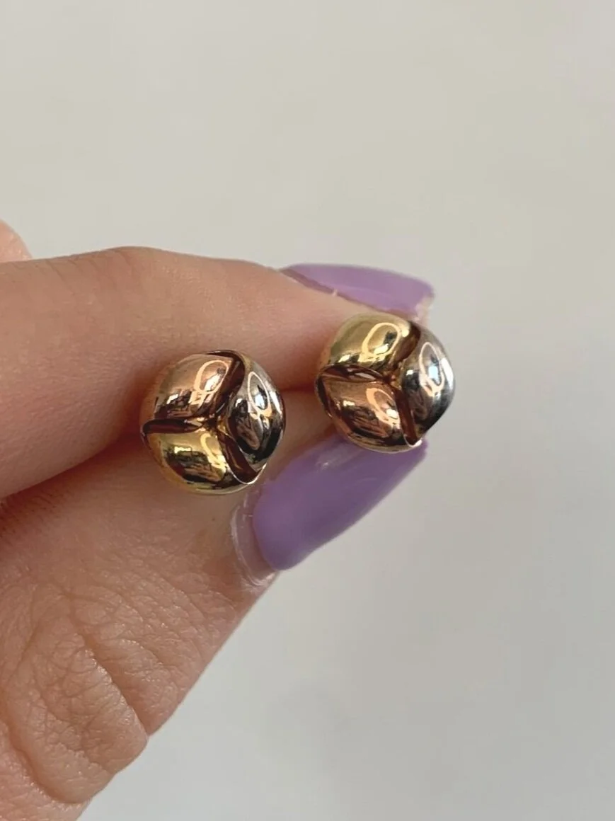 5E11D755-19F6-4733-8C6D-F0B13E671679