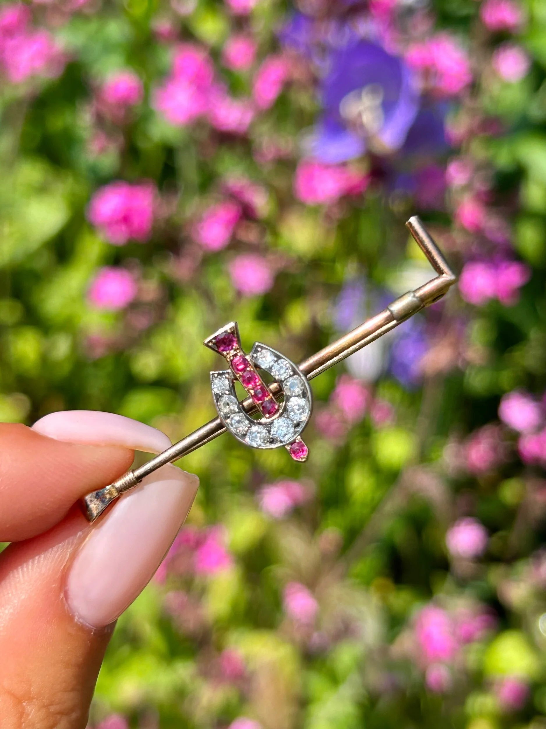 E81F398A-2940-4B31-9ACC-6FE040785E1A