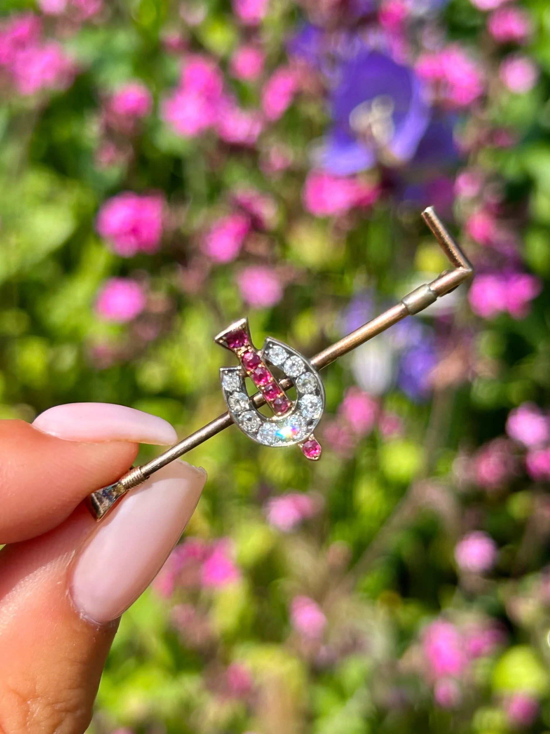 2F27E4E6-EC5B-4350-881A-D439940D81A3