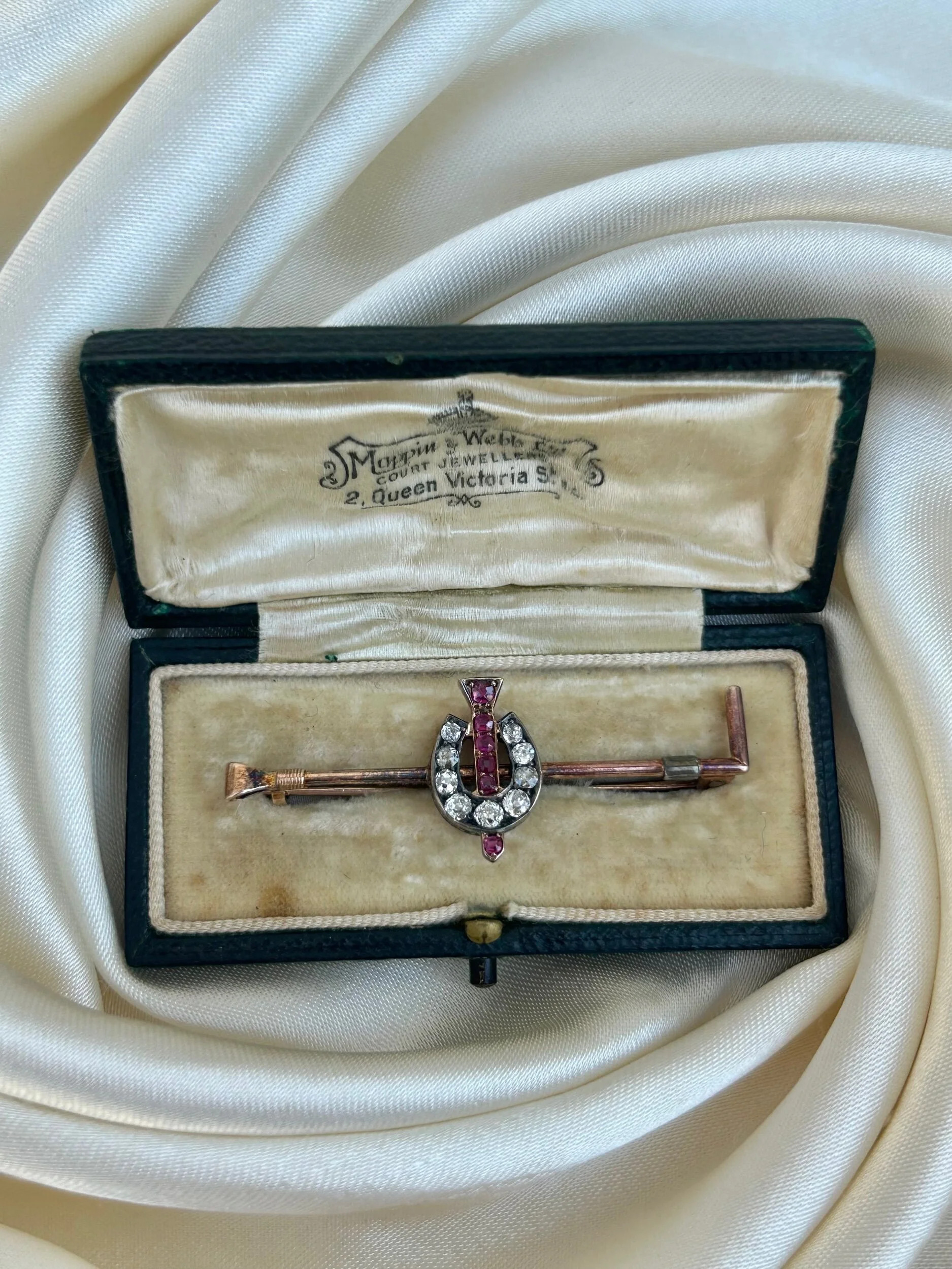 69A132C5-F7B3-45D4-99D2-2EA080765DD8