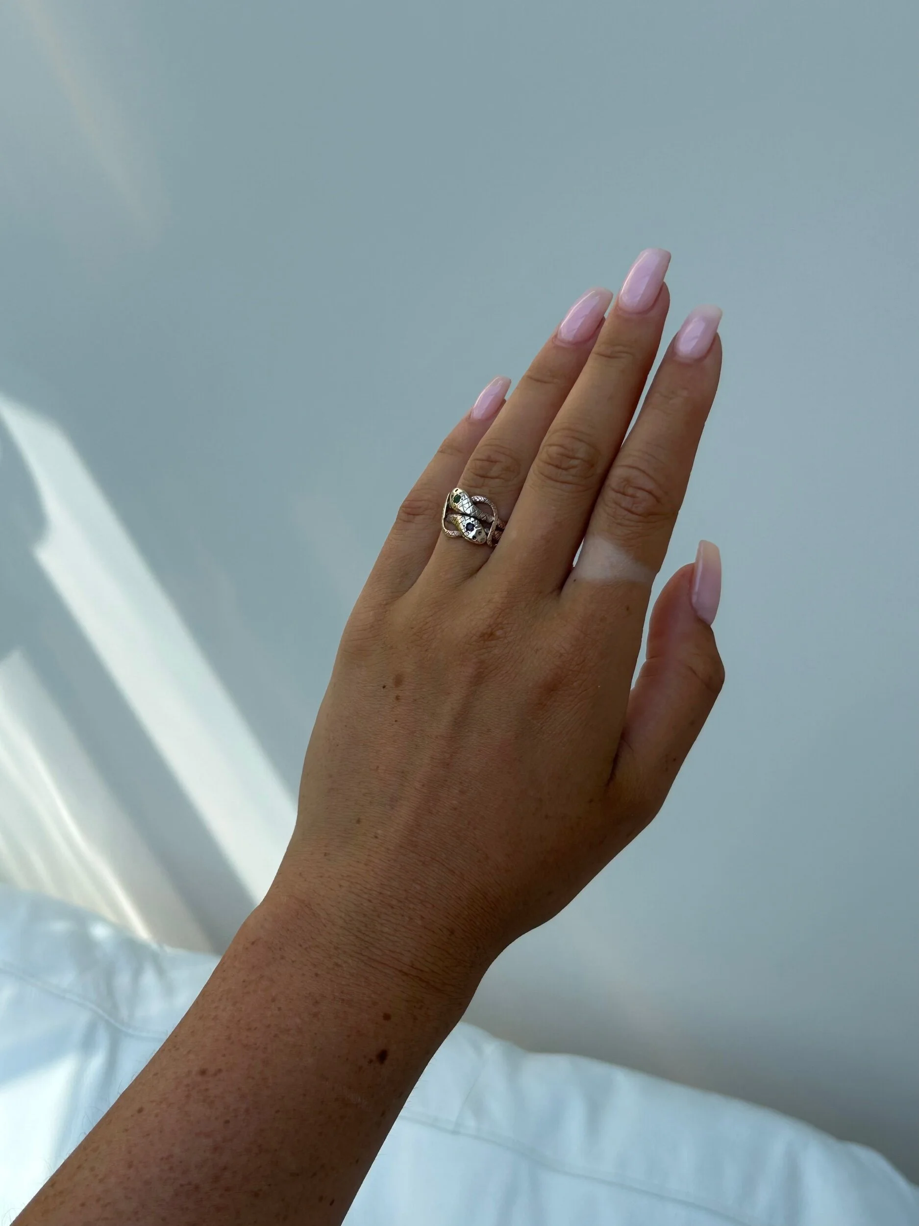 FF2F2480-FBBA-4265-8E9D-DC873481A3A6