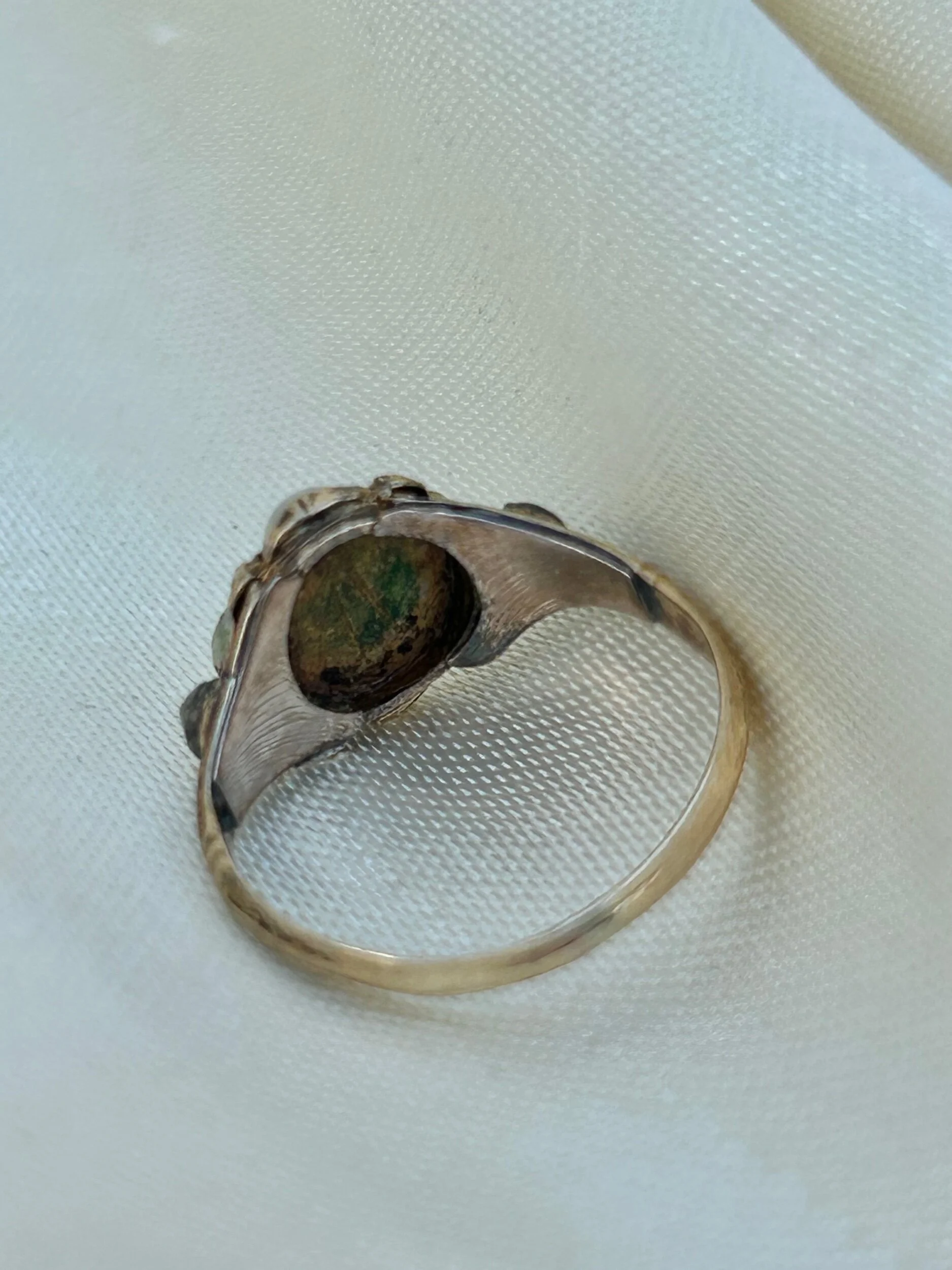 5819B70D-3BE2-472F-8522-ACB6645D1AC5