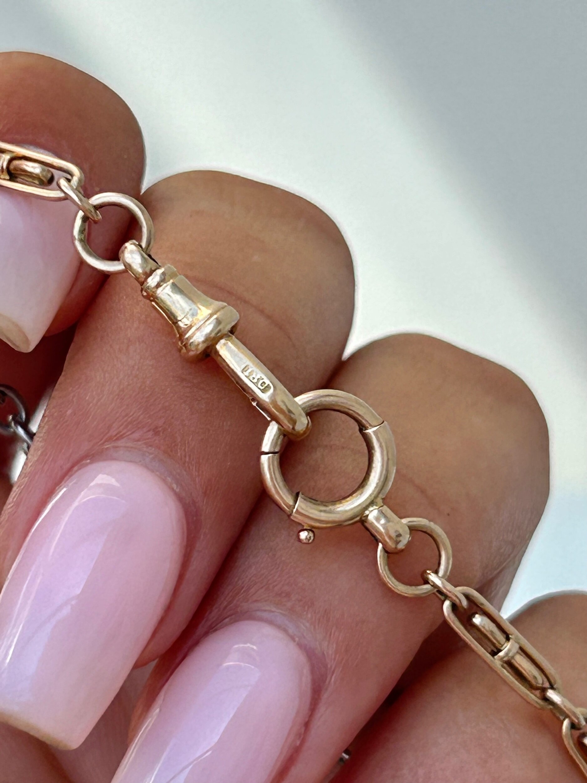 90F0D02C-BFF4-4AFC-8439-DB0C9E0DF07D