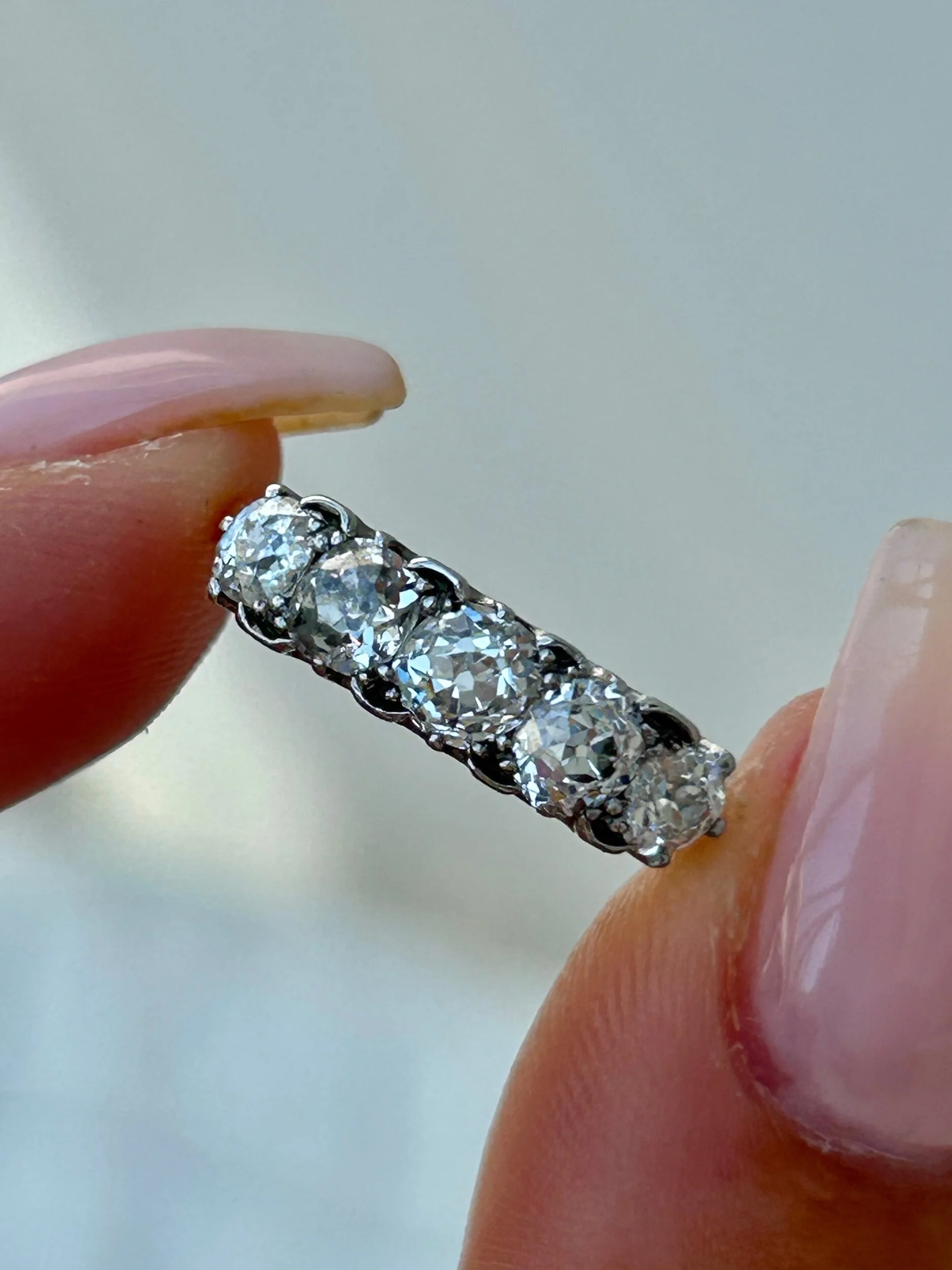 1A86F01E-D577-4ED6-BB29-D8827C310E8F