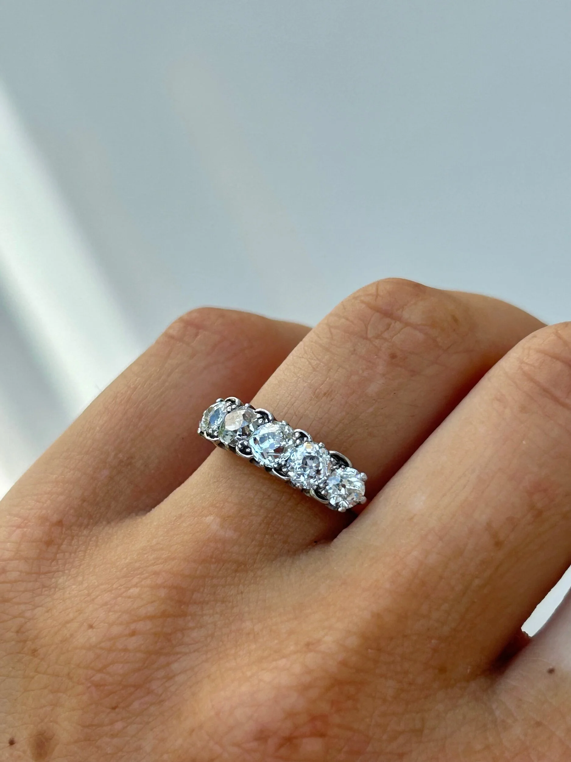 D73FA46A-D2D7-4D9E-AFE6-14888E750531