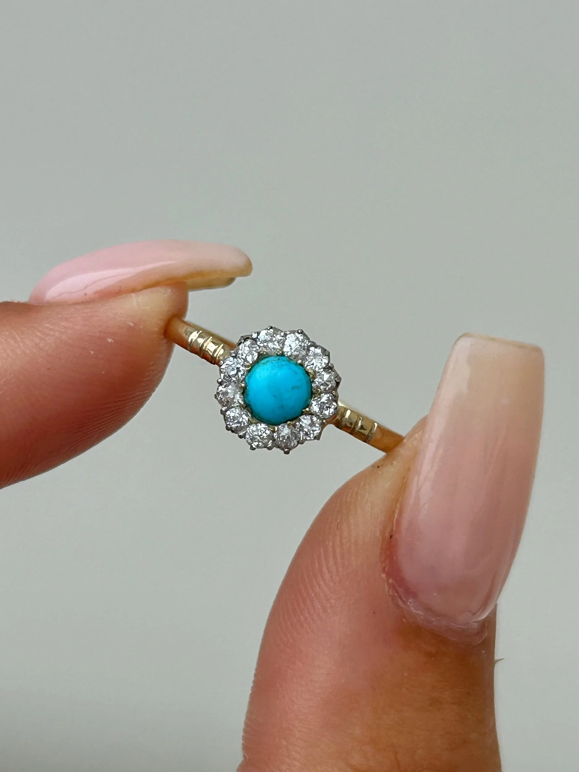 E90A3267-B233-4BC6-86B9-69143B0E9F1E