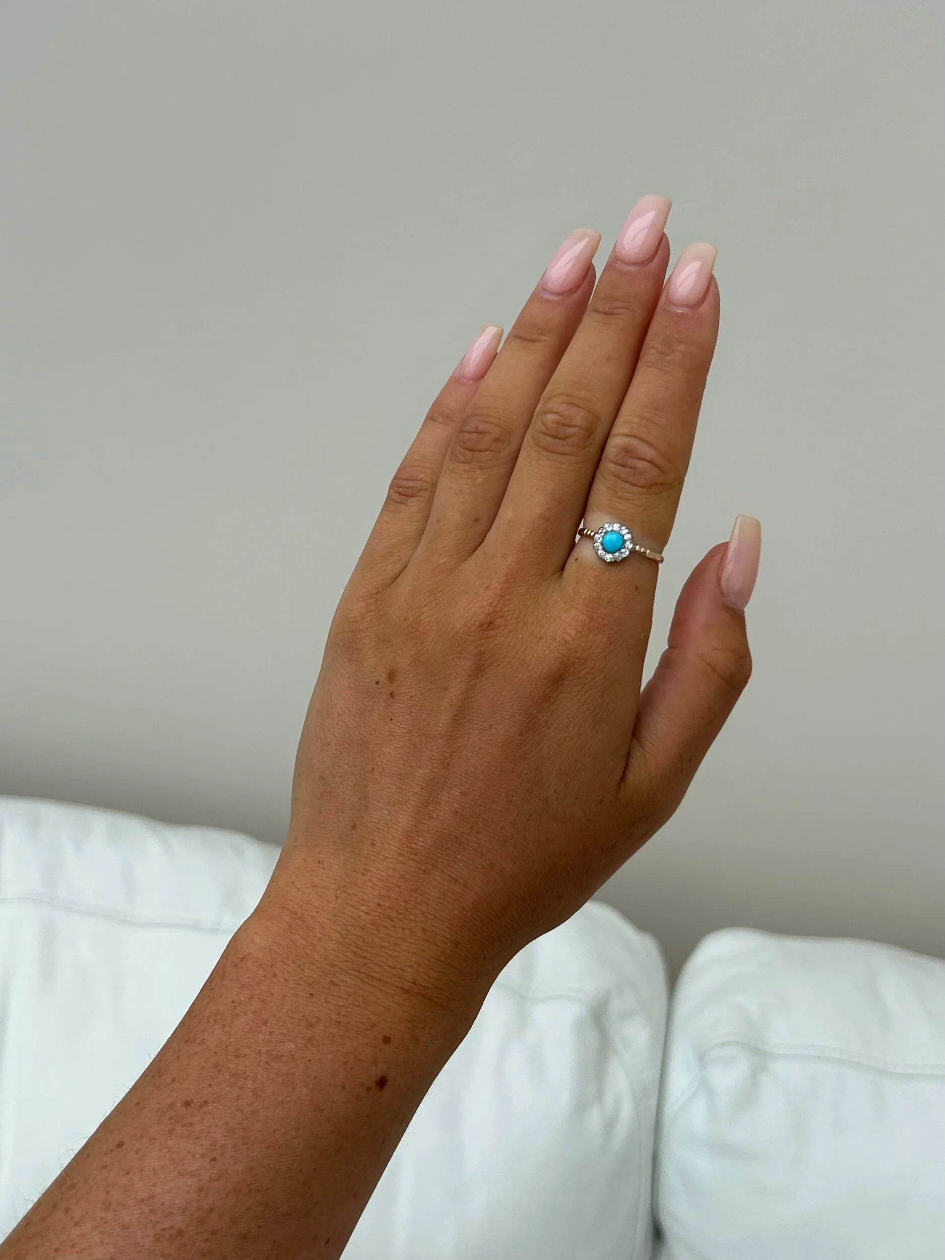 E2AD9829-04E8-4AFA-BC4F-6E828903FA07