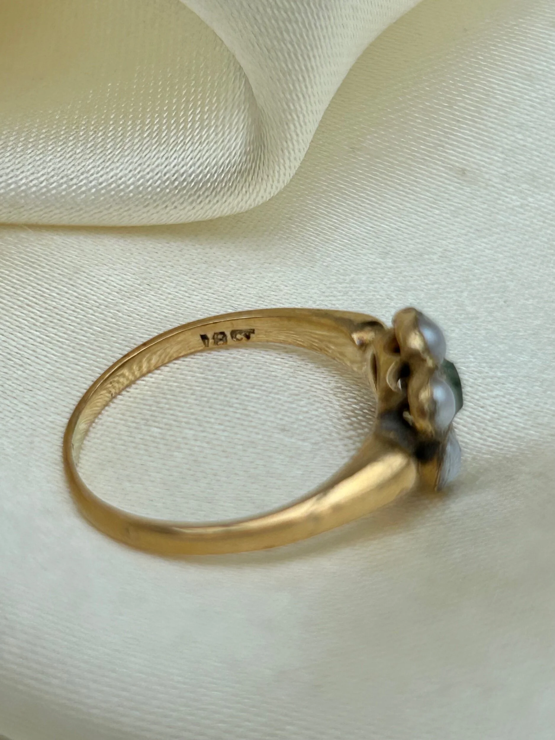 655EB3C6-FA9E-419C-BFFB-025B67FD8156