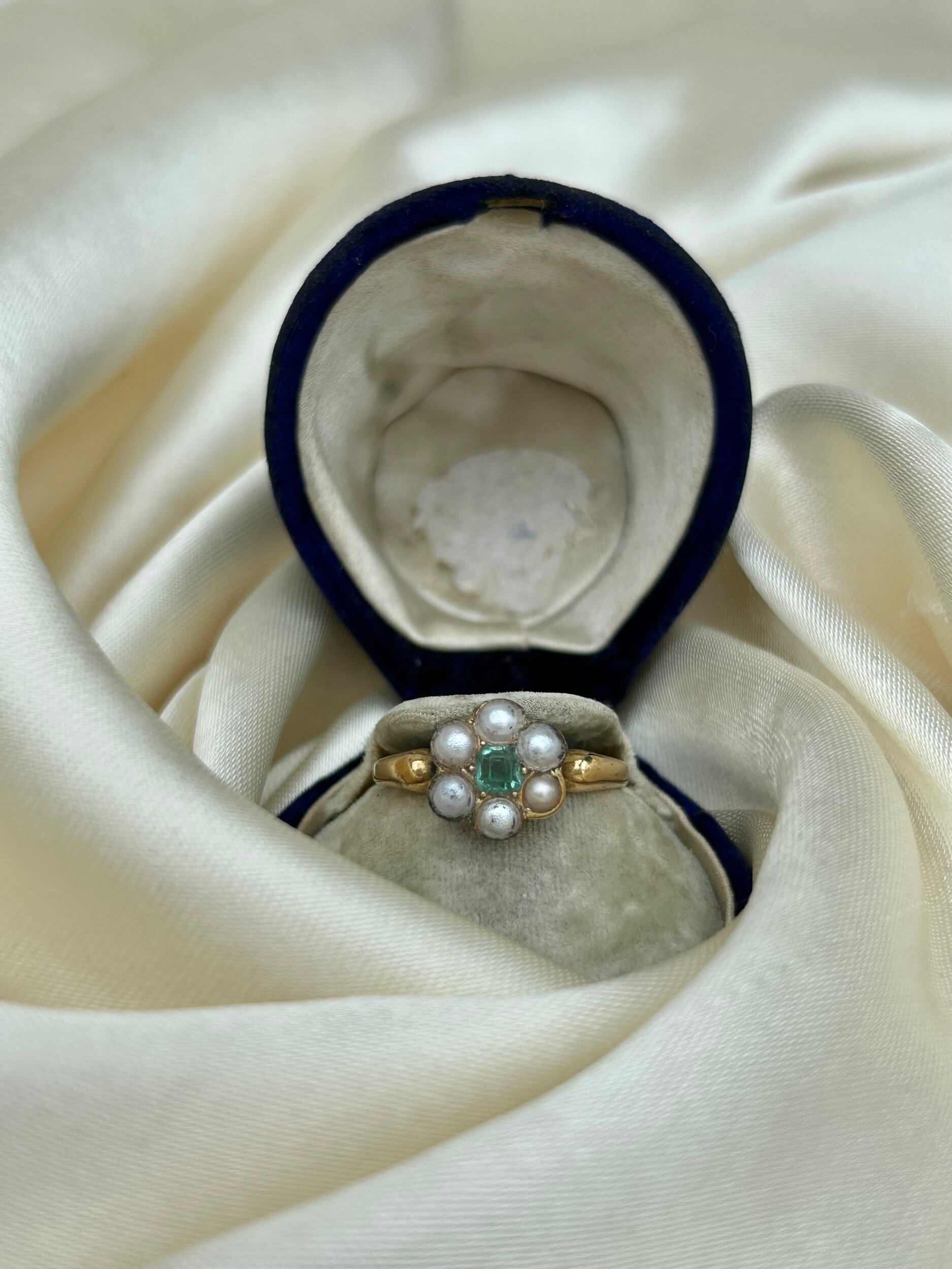 C481969F-A131-4F7B-BF39-6D236E05122C