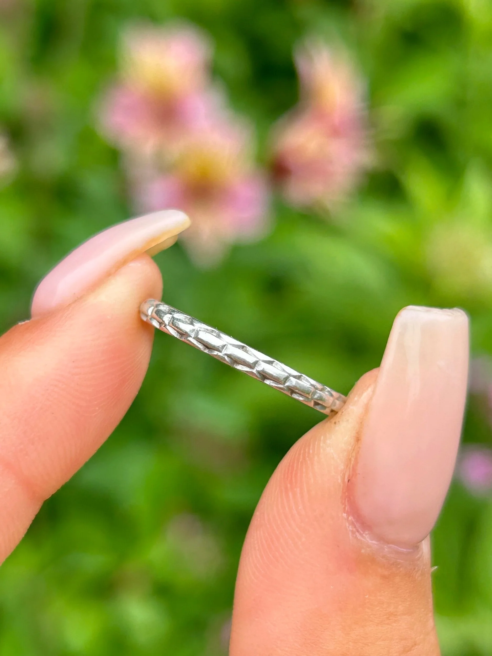 DBDFB0E3-D949-4855-BC2E-6F201974FA0E