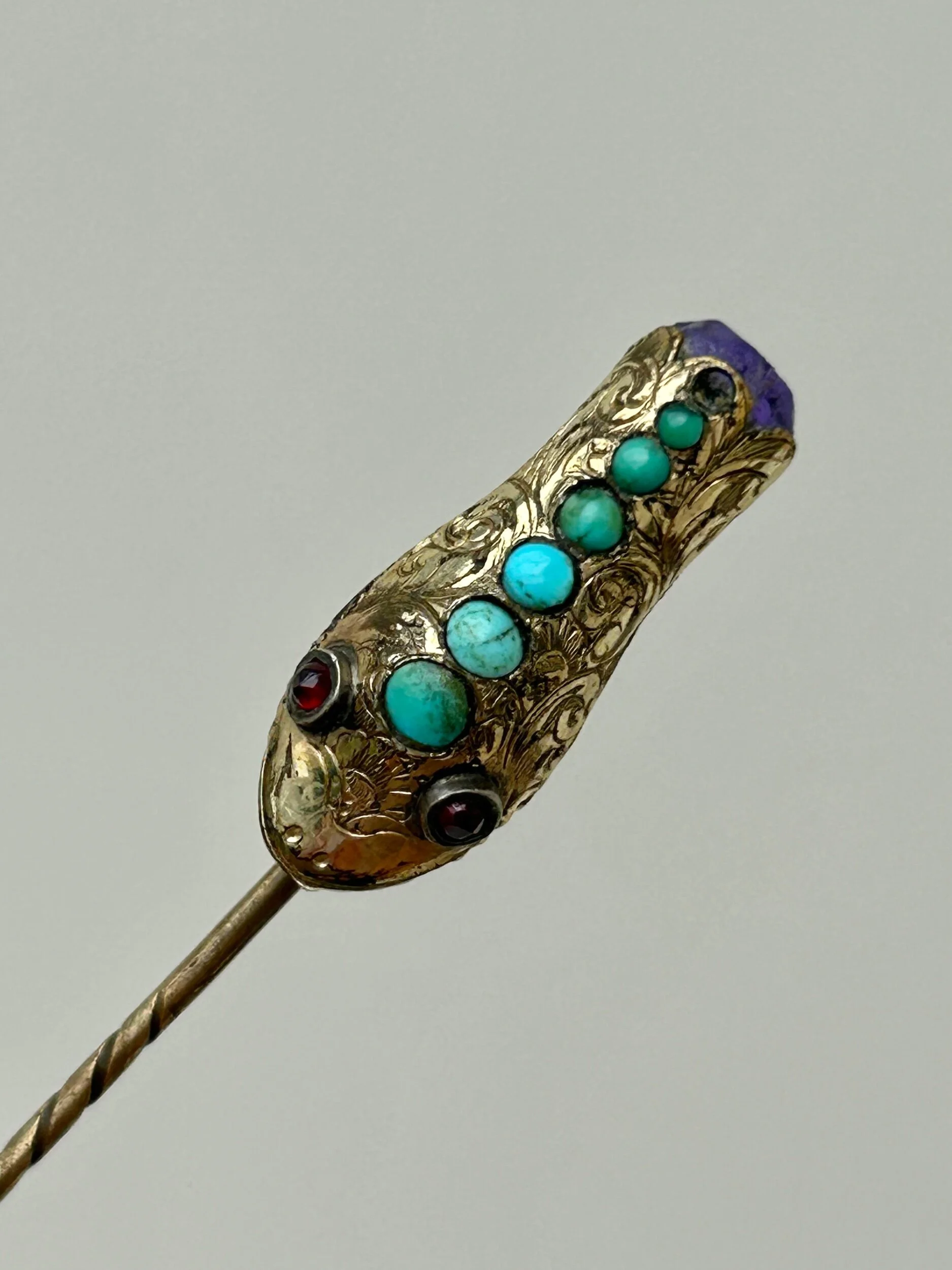 055B051B-81C0-416B-B60A-55C0F062F956