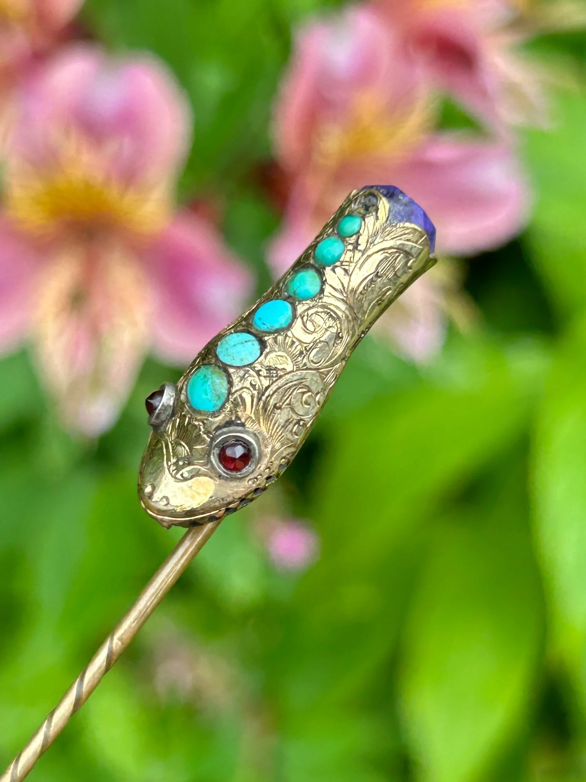 6B63280F-DAE5-480C-A6E7-627BDDD0FC5C