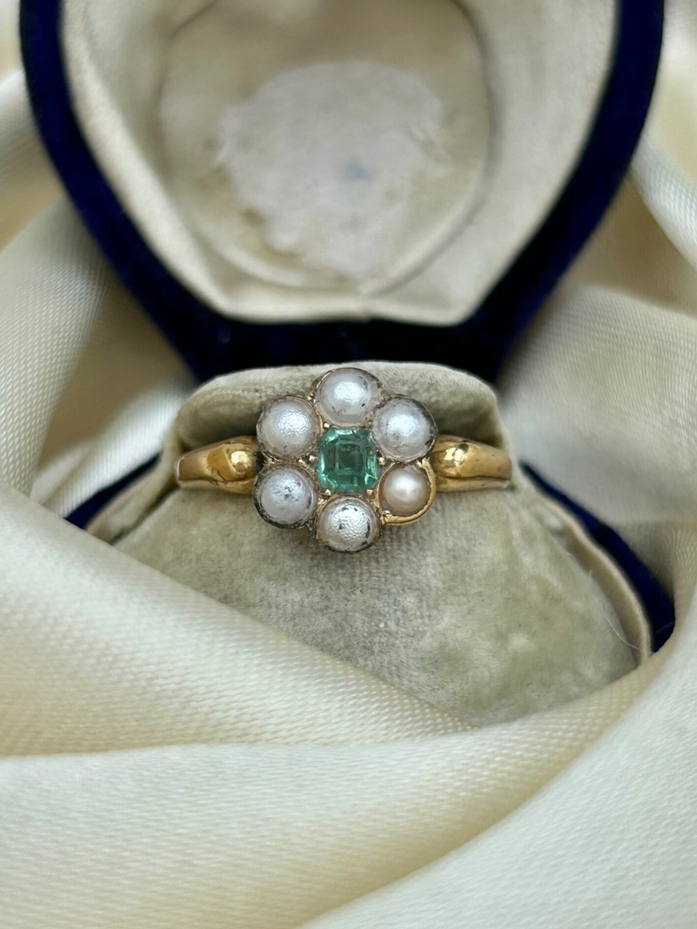 635270F0-AA5B-4A21-8AE1-77AA6CD1C076