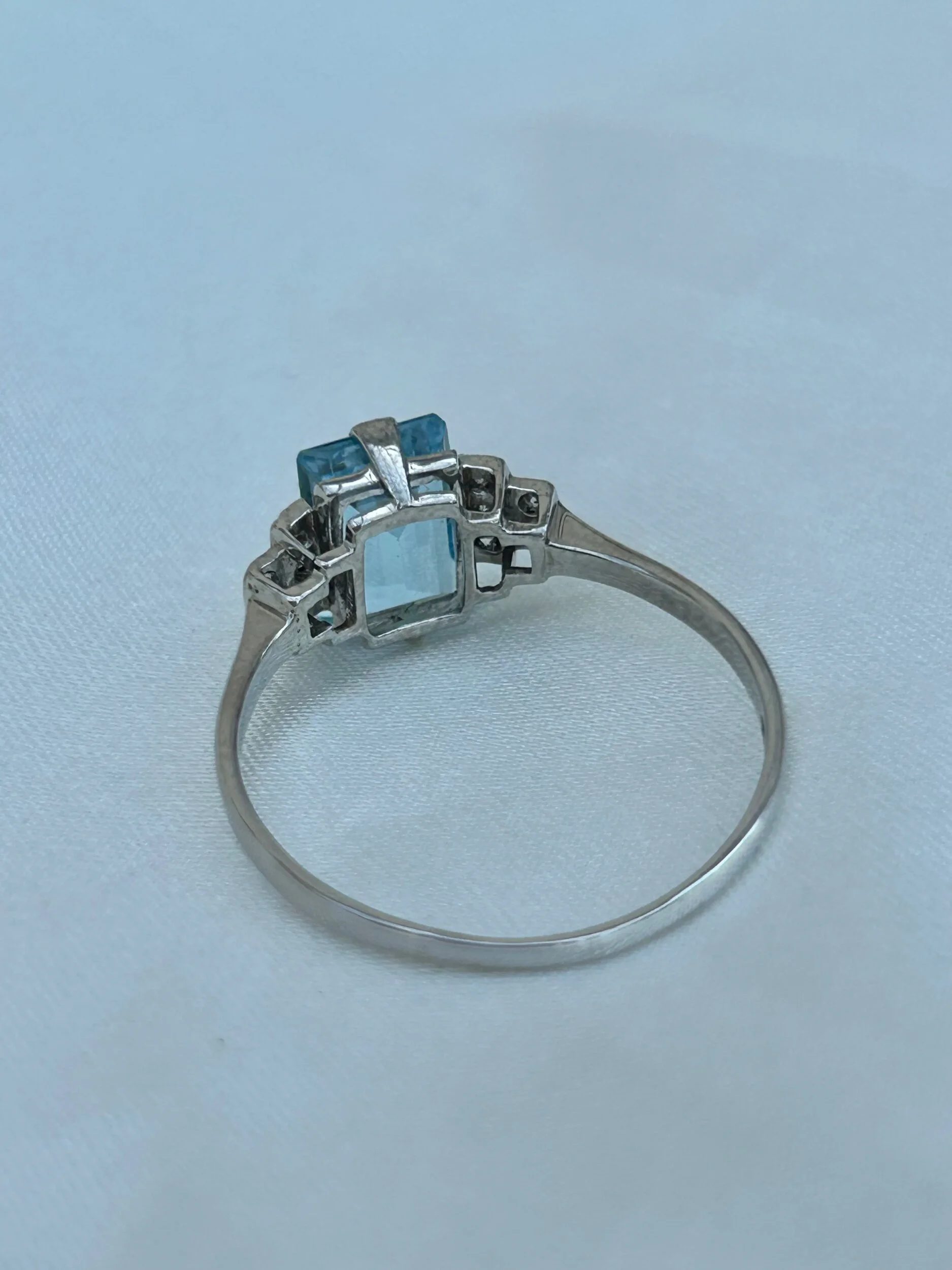 2C0B787B-940E-4FE8-8253-EB31FBDF1800