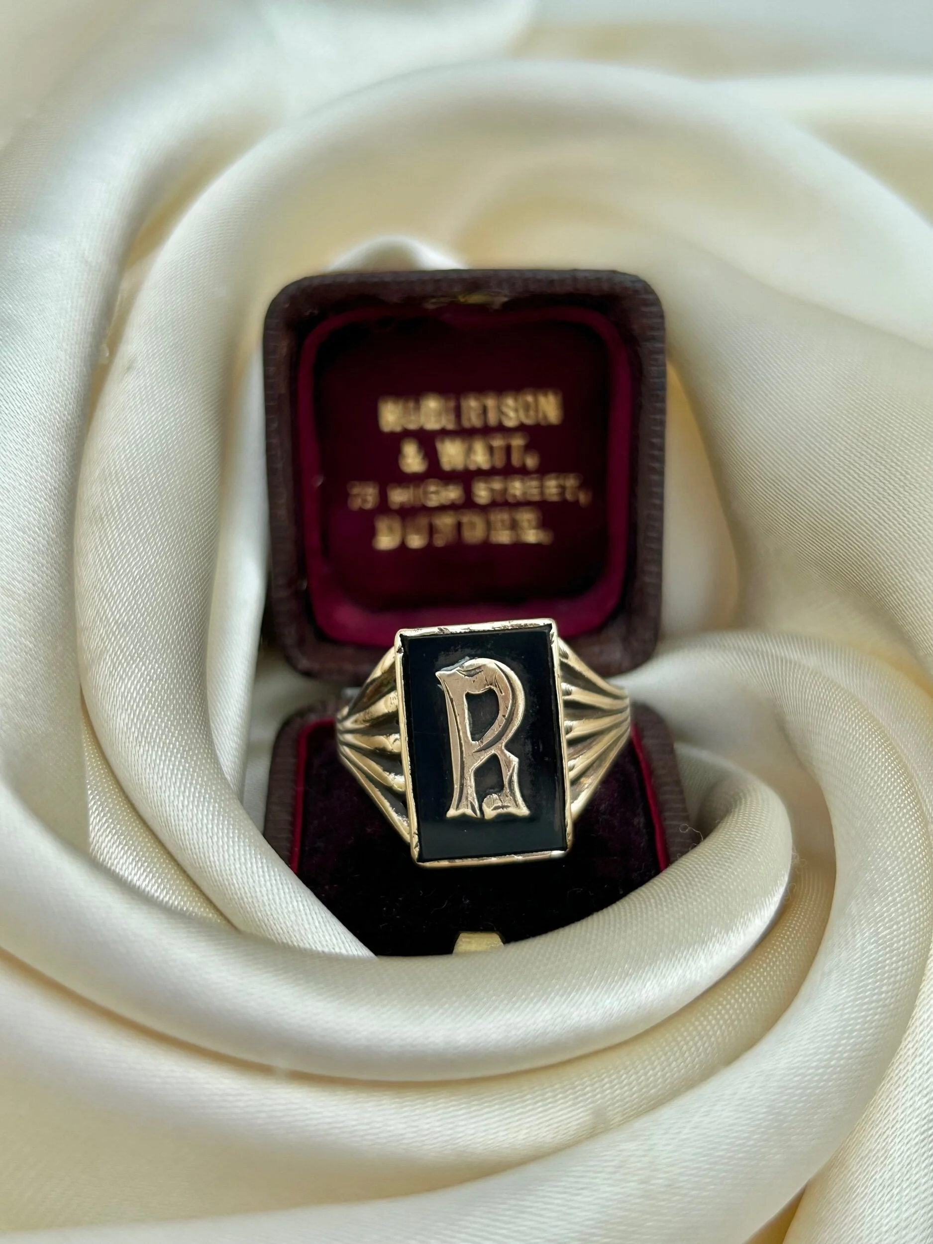 DB7153E7-FDEF-49BD-AF1E-E17FFA562190