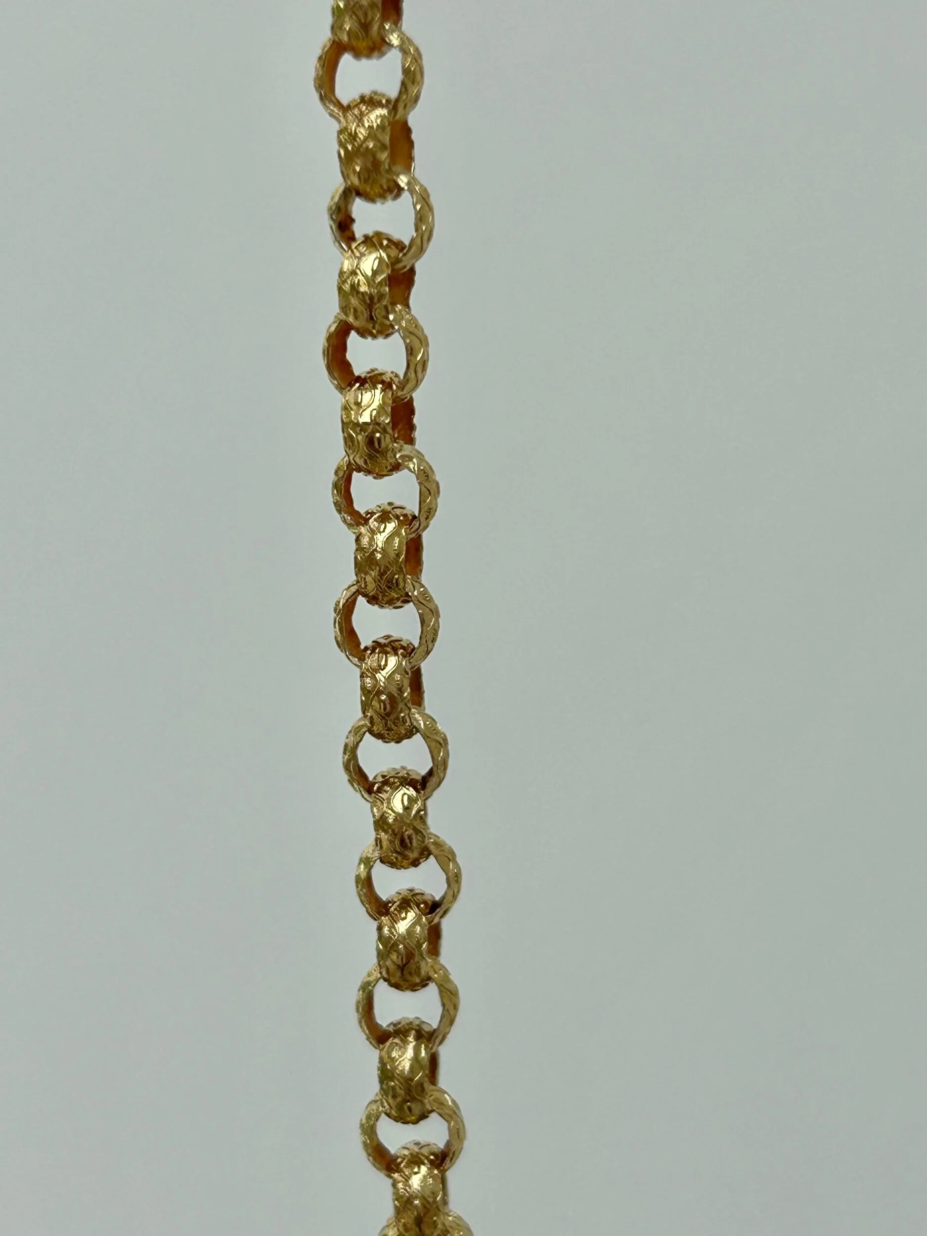 B56146D7-39EE-48FE-9F48-AF509D85EF07