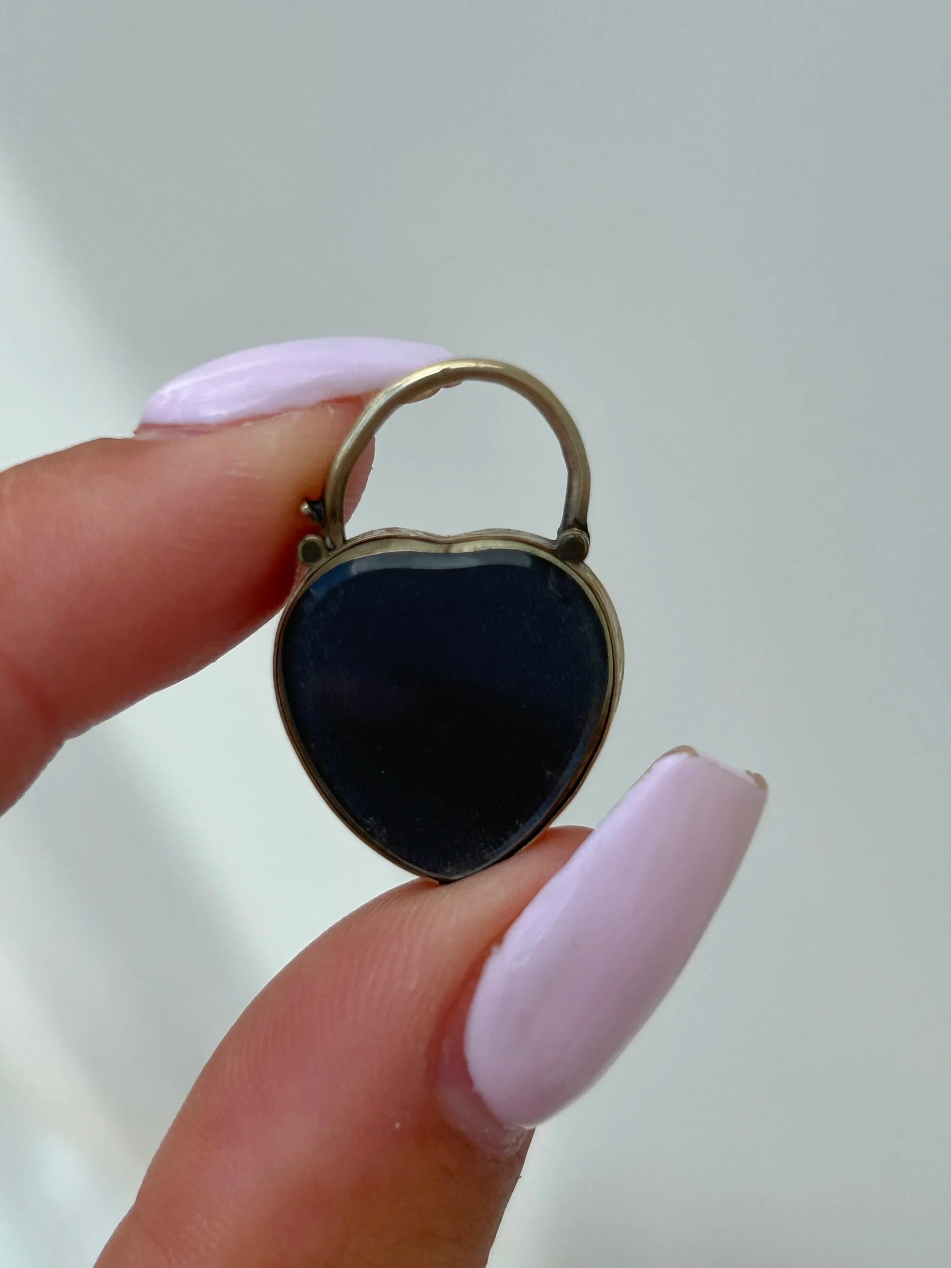 CA5A4772-3DFD-4059-A1A3-D13430AA0F1F