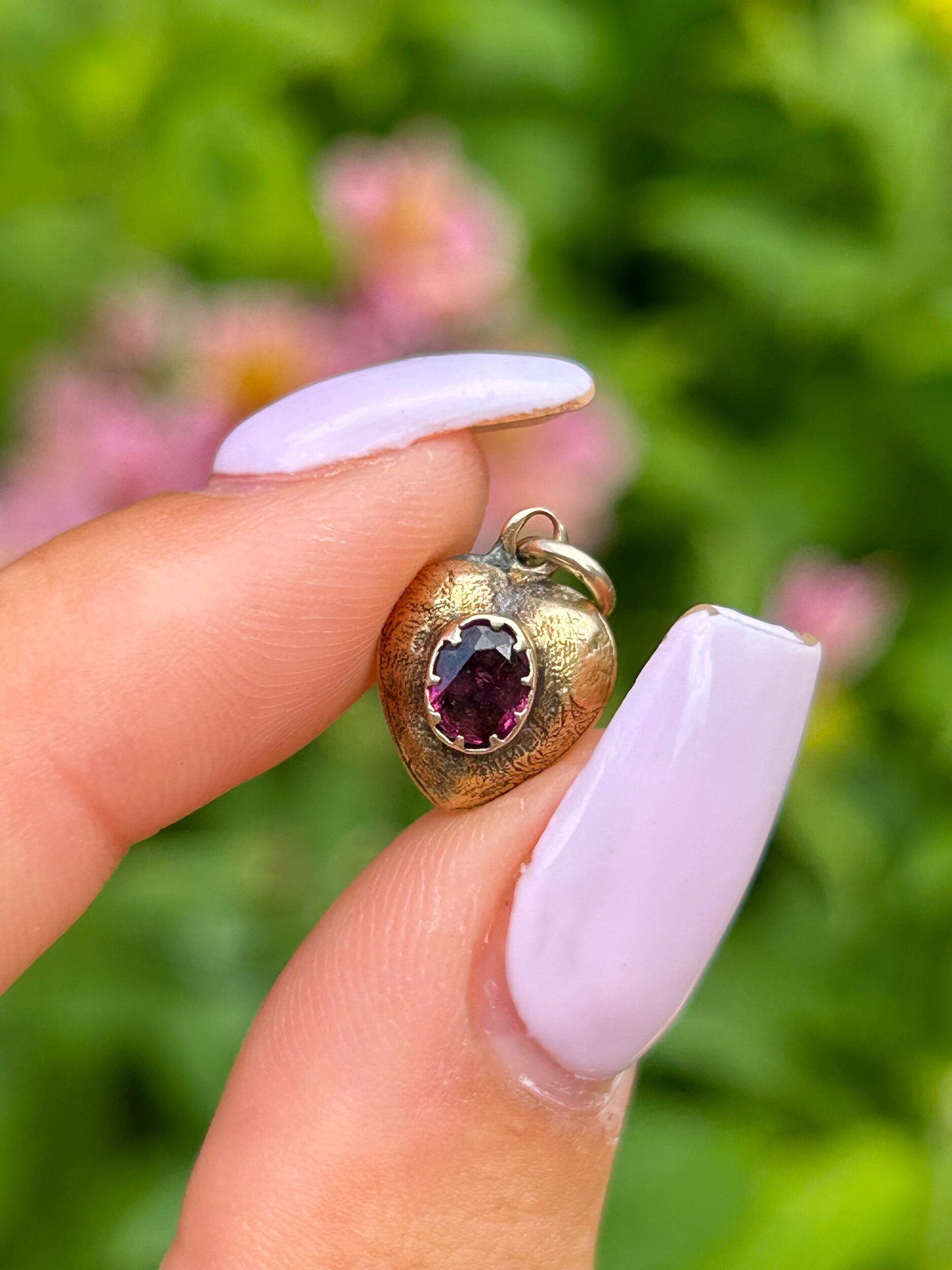 4FE280C3-4B9B-4380-98EB-8700DCC00C68