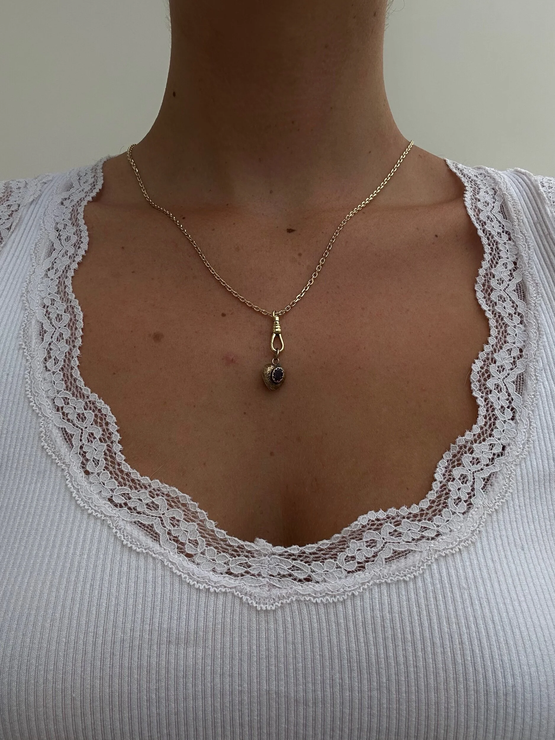 768F8F19-043F-4A5C-8917-E19631F7A918