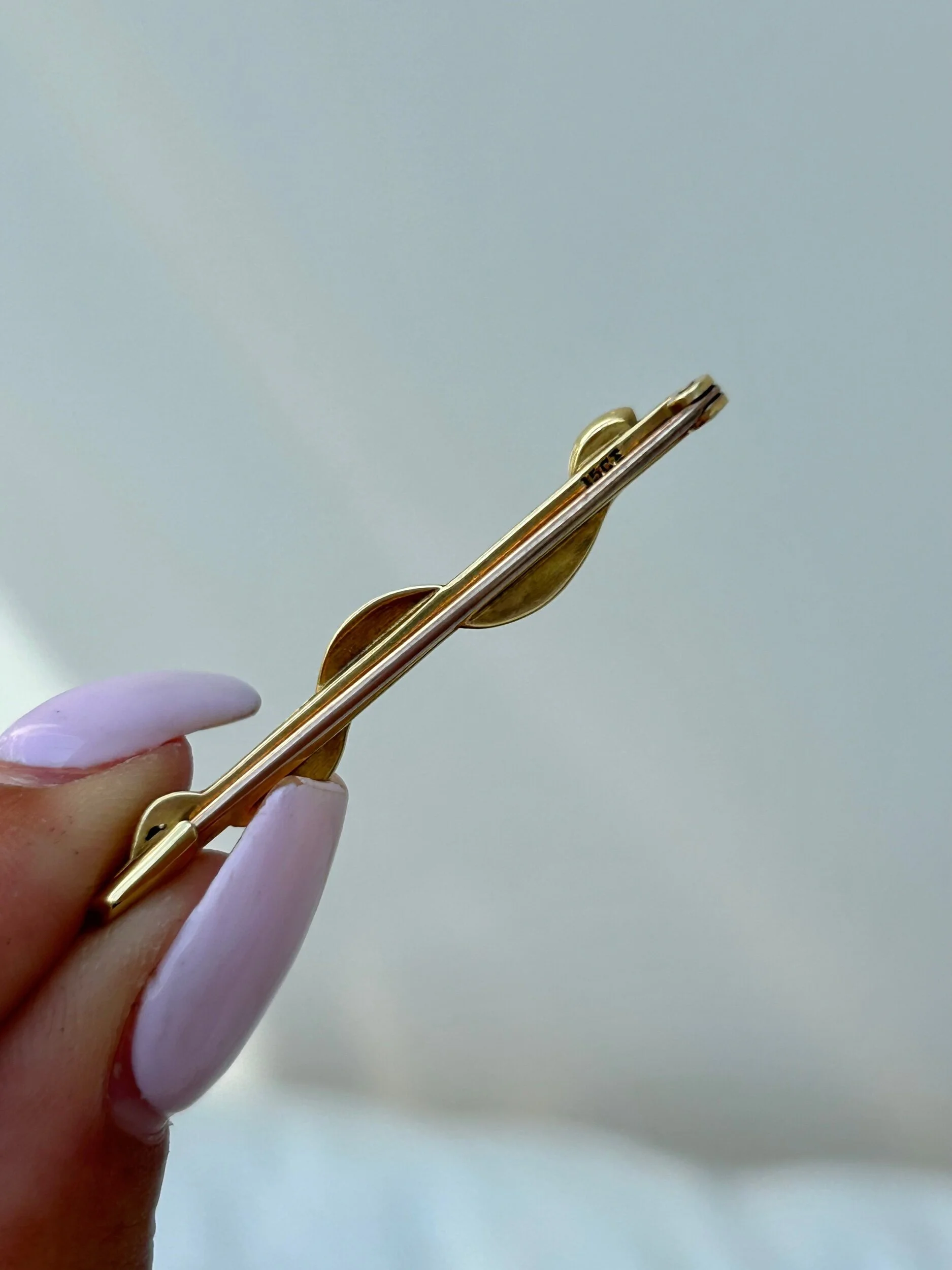 7A863F9C-FA19-414E-A032-AC8EEE35B433