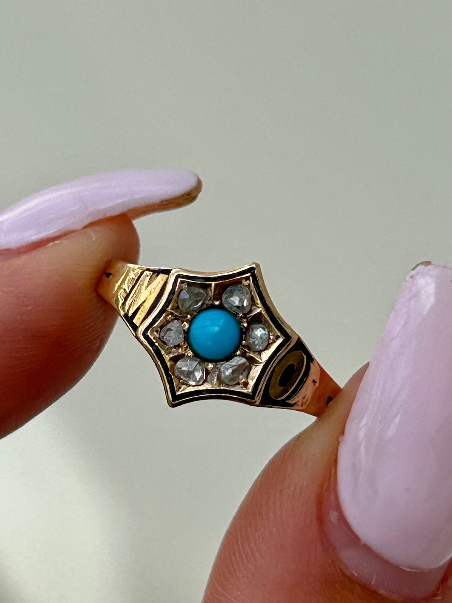 38B948A0-B8F8-436C-AC89-001D2419A214