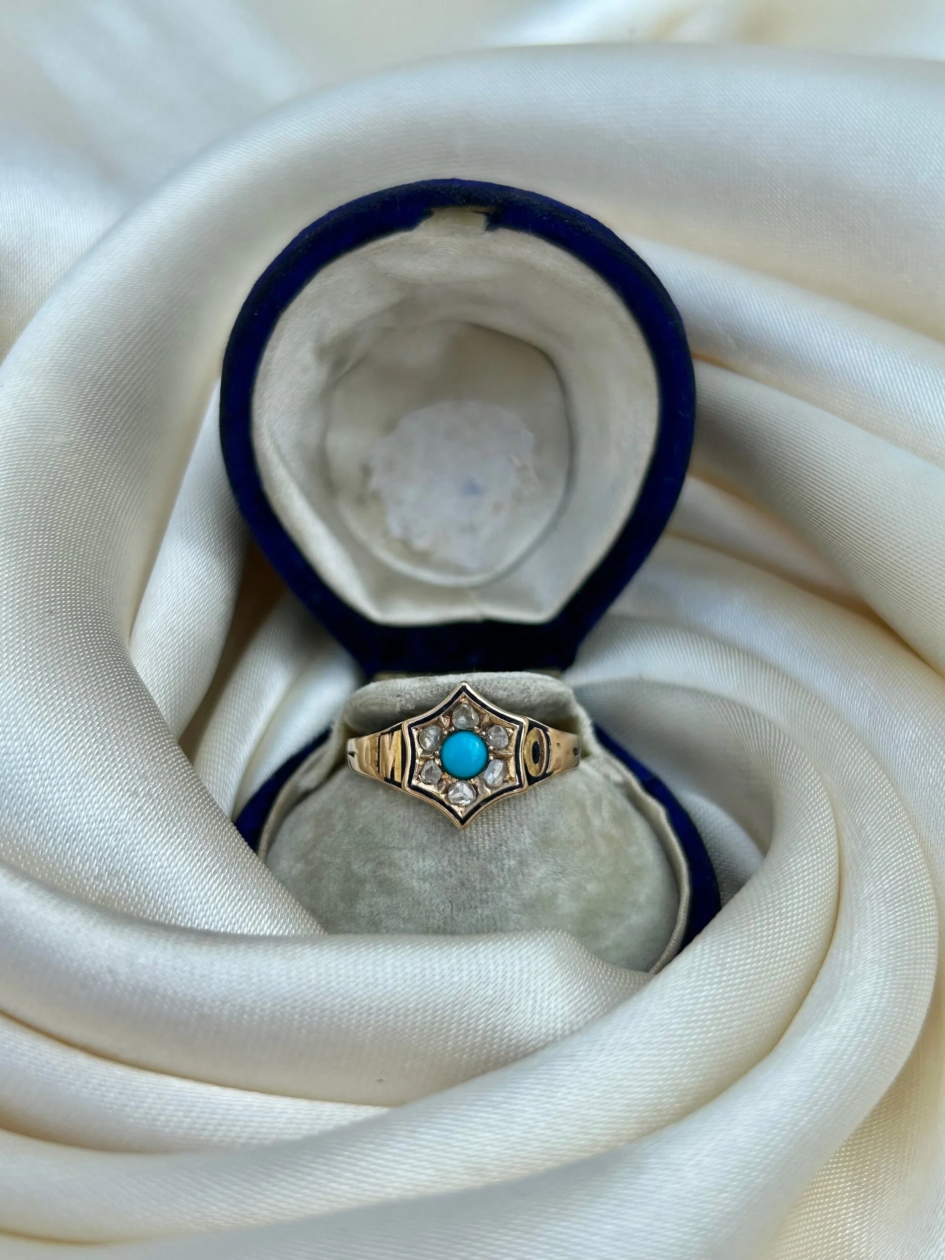 4080382B-D542-43FD-B1B6-F294EE49A814