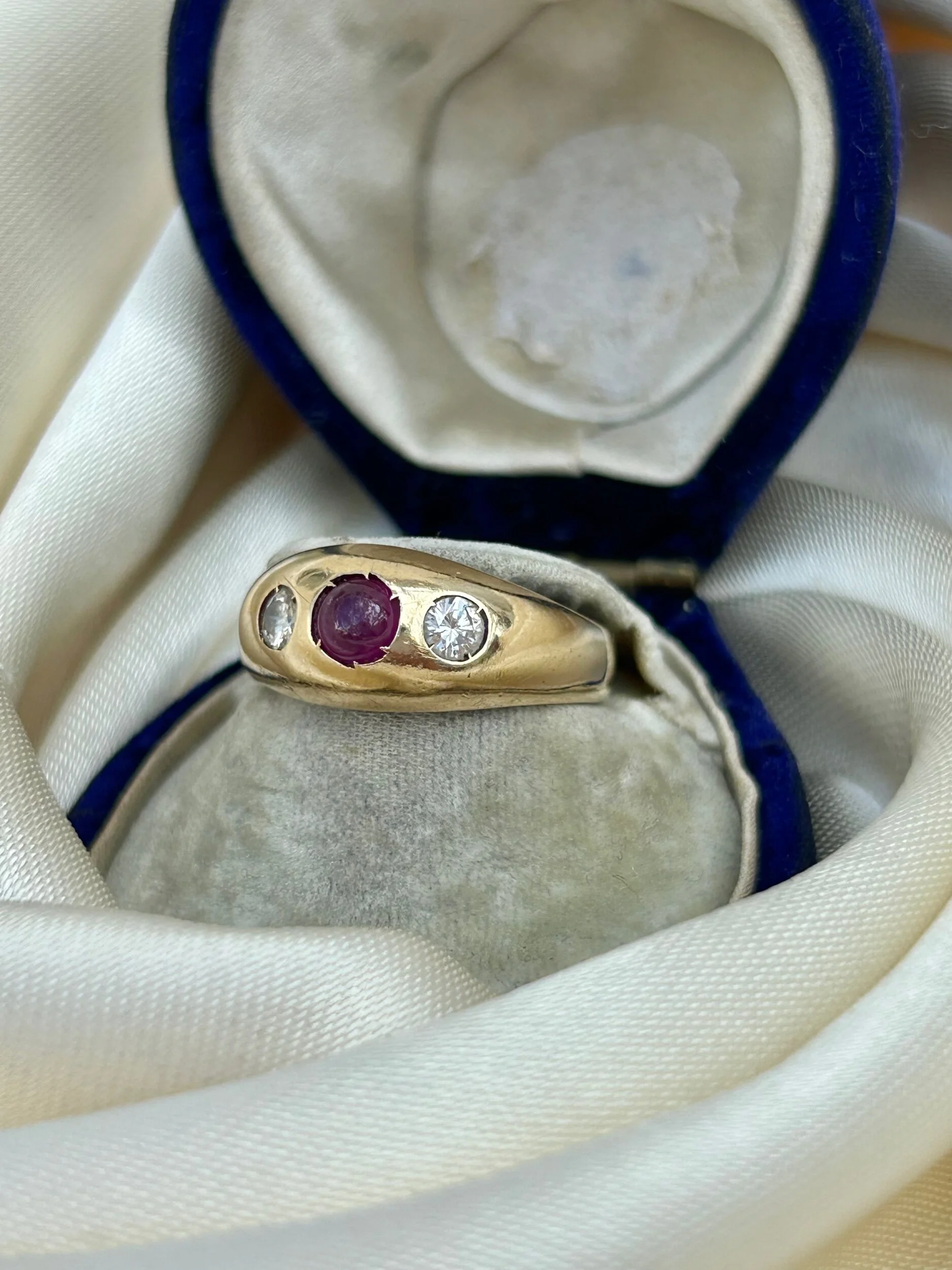 F7F39E26-7E97-4E2E-87F0-1FC04FA45F6B