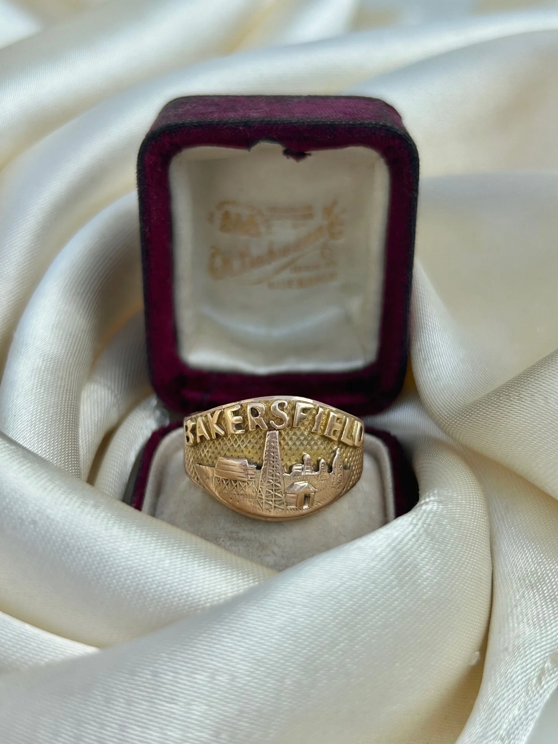 ECB70AD8-38F8-4B03-87BF-F011A11B42B2