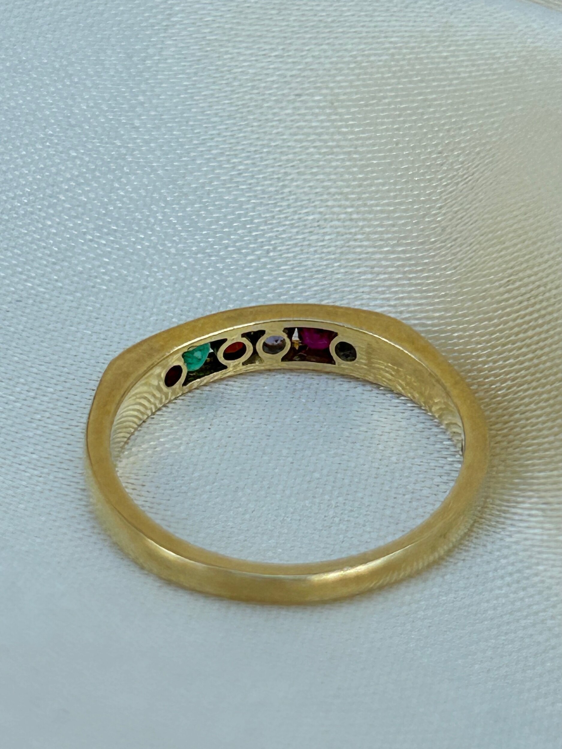 08CD41B4-CF44-4E01-B913-E8BAFCF35577