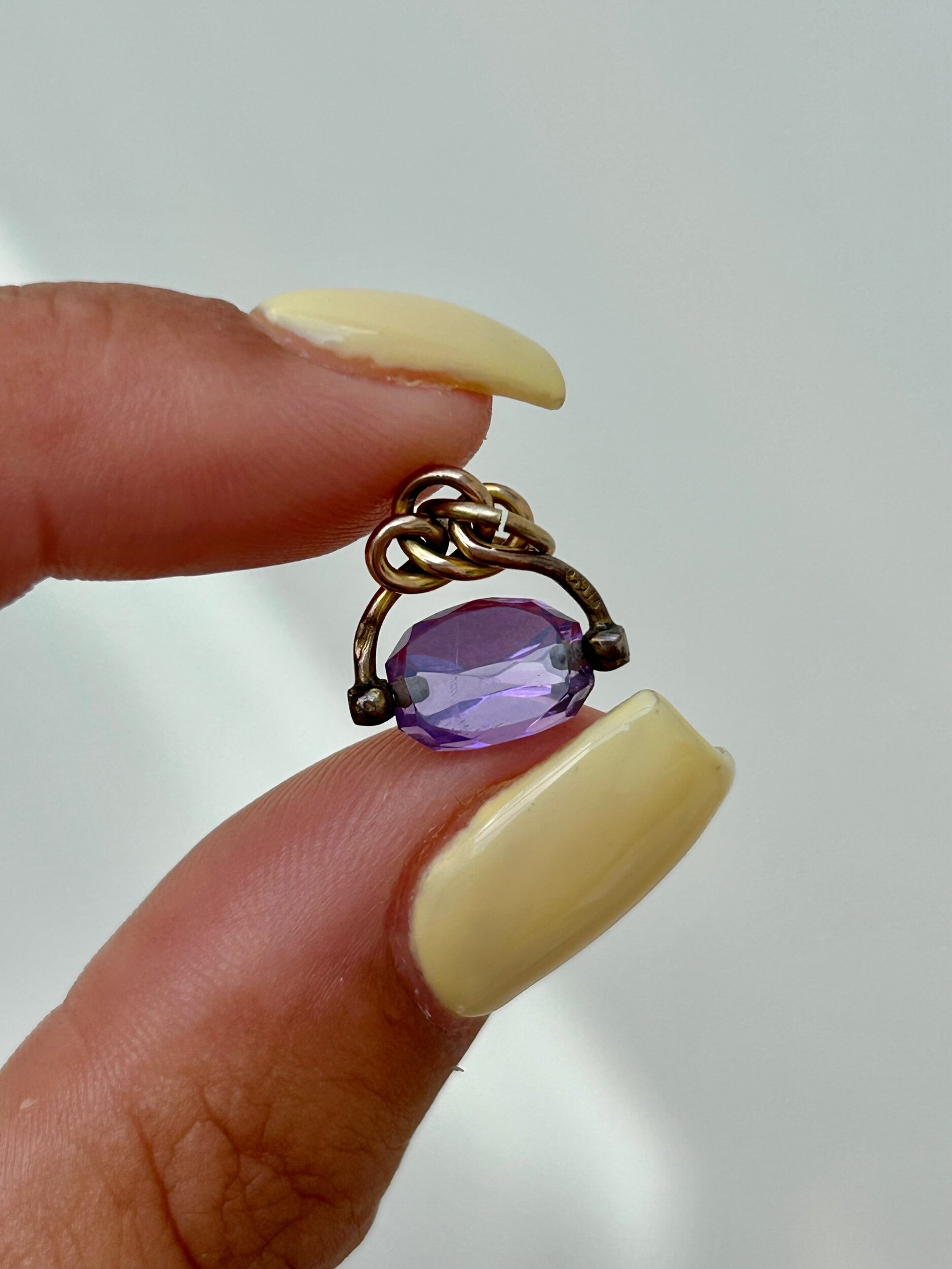 4E107974-2B04-416C-A3CE-A3693569A536