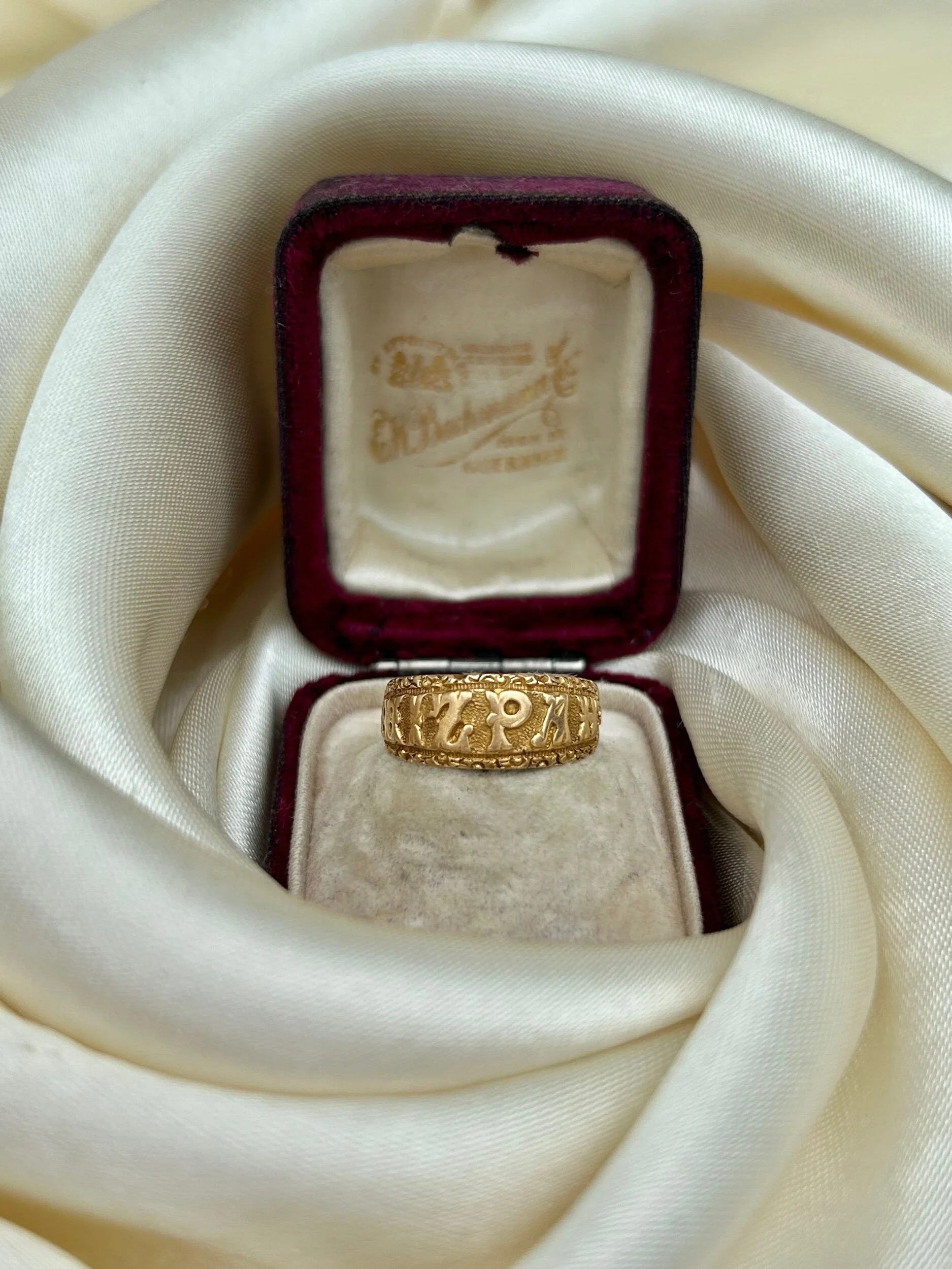 075BE3B1-FB3F-497E-93EC-F9607912CE5D