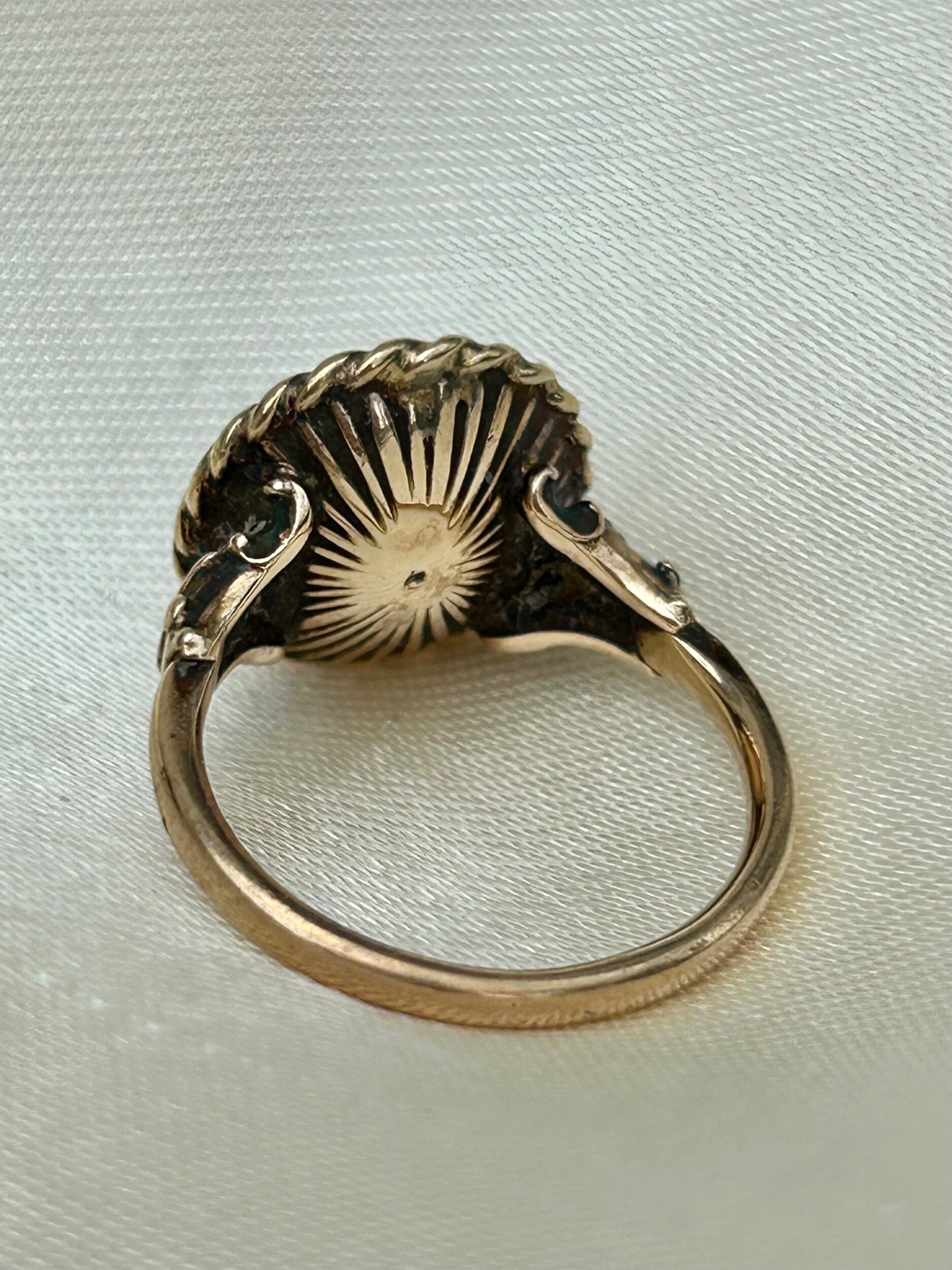 72B6113A-2EA9-4CC9-AAED-37E33E25C894