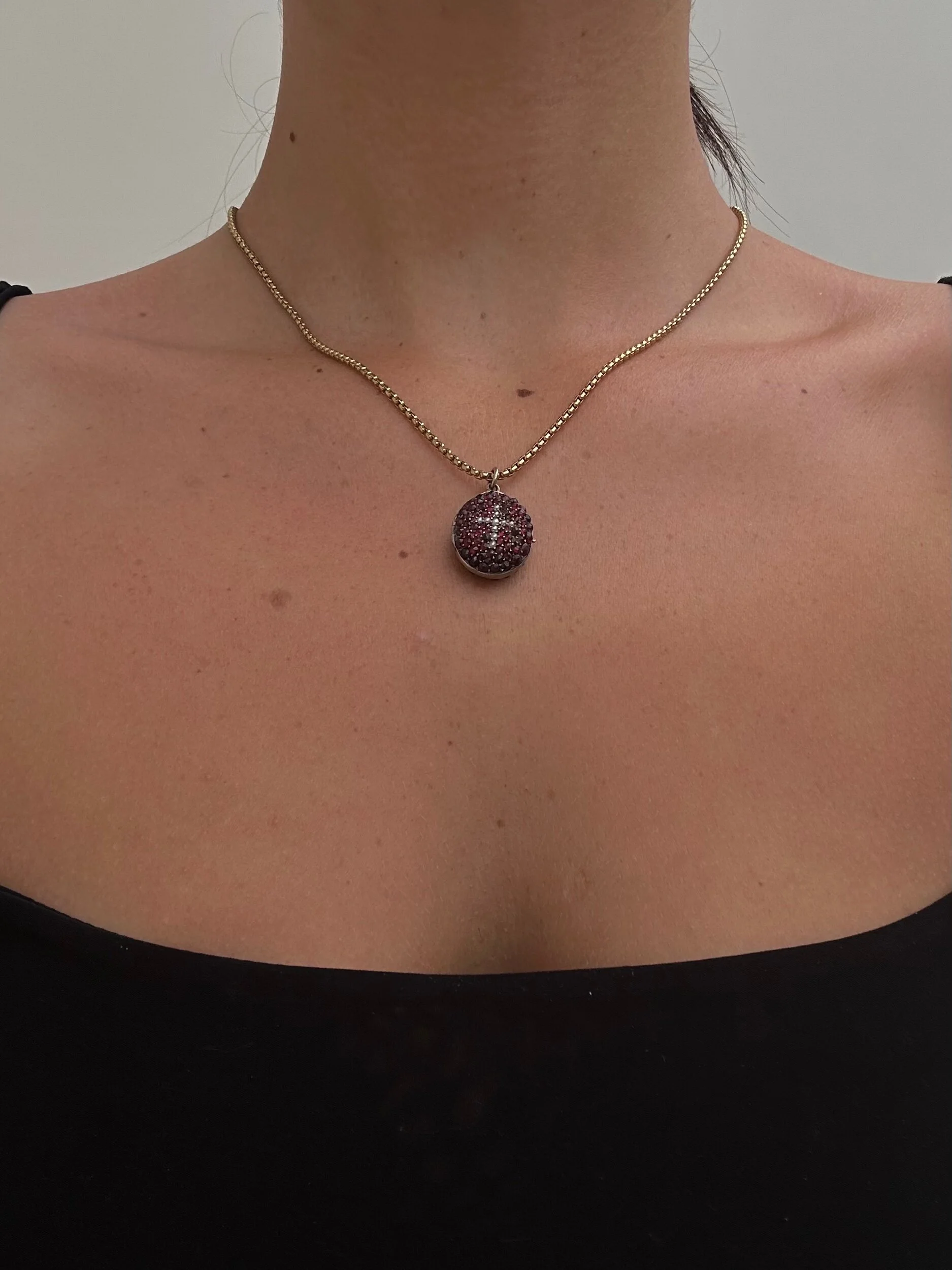 3A531074-BA87-406B-B4C2-46A5775E1CEE