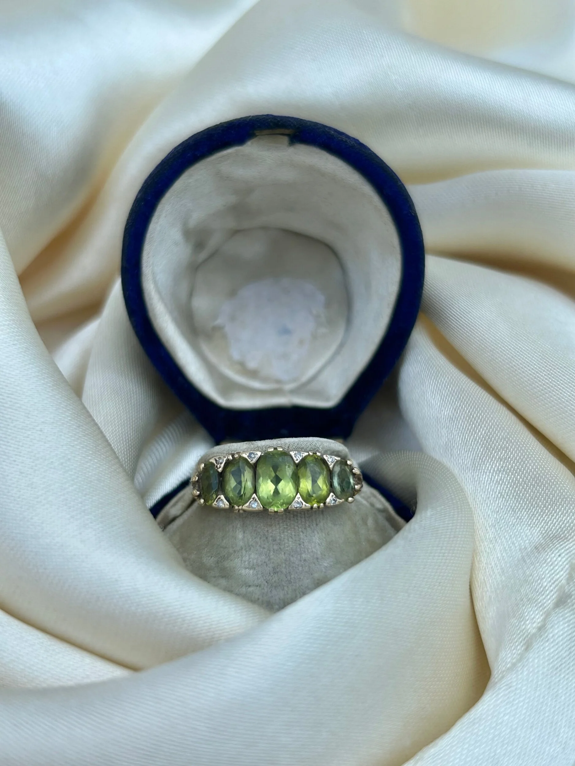 7999D906-8D4B-4D4E-9F66-A95AC0F88BA3