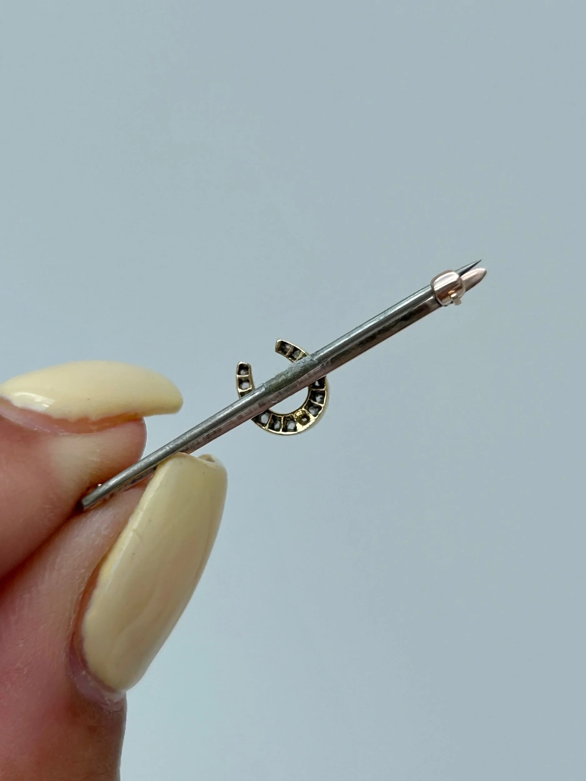 DA02B53B-05E6-4779-BA2B-02999ACAE91B