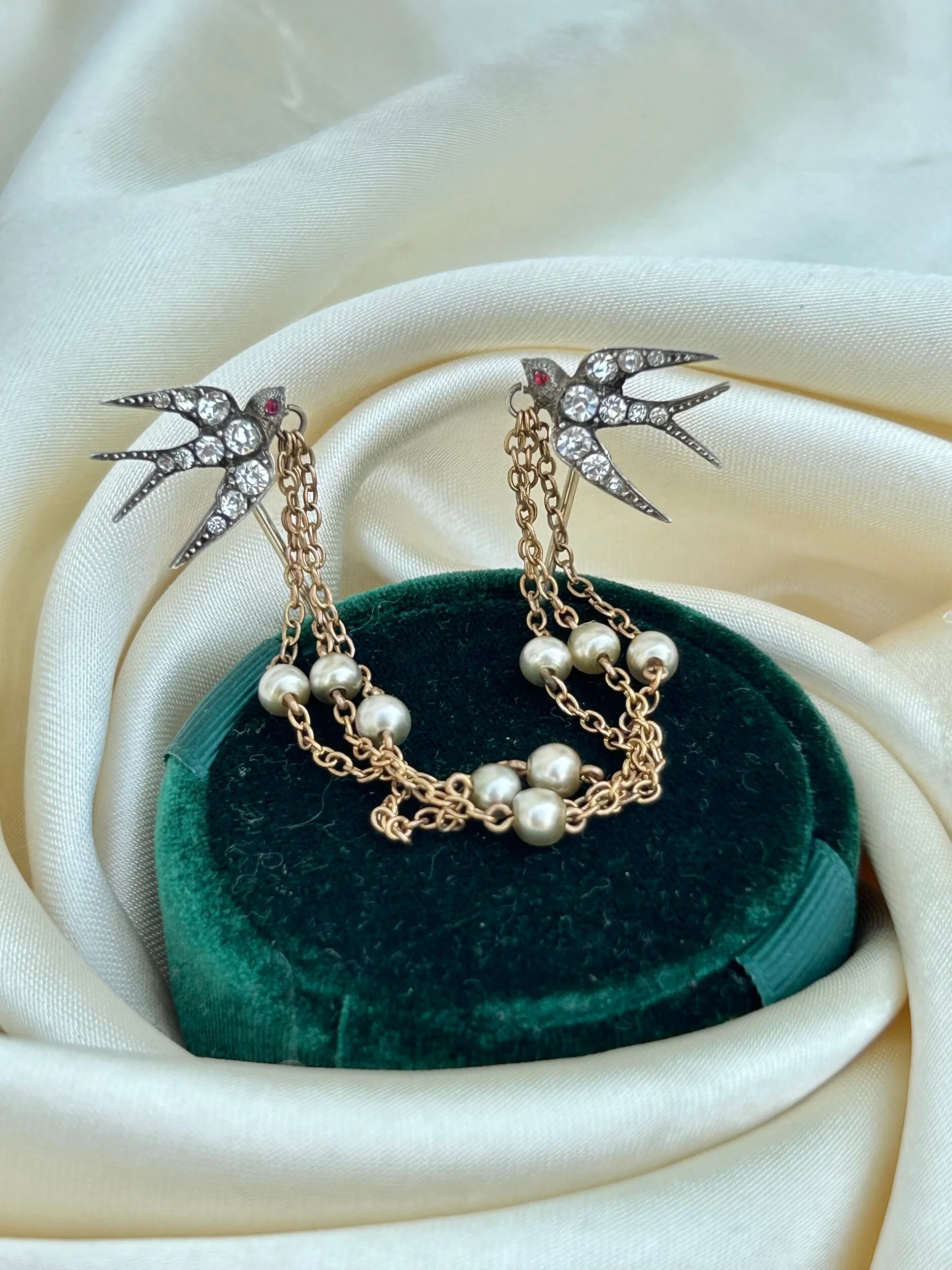 EE715C88-66AC-4E58-9E1D-3FA5743E57C1