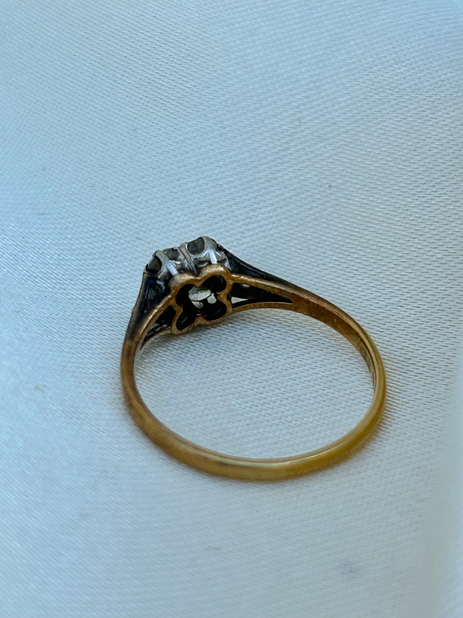 E2B642D0-D364-46B7-8C8C-60DF5005CEDA