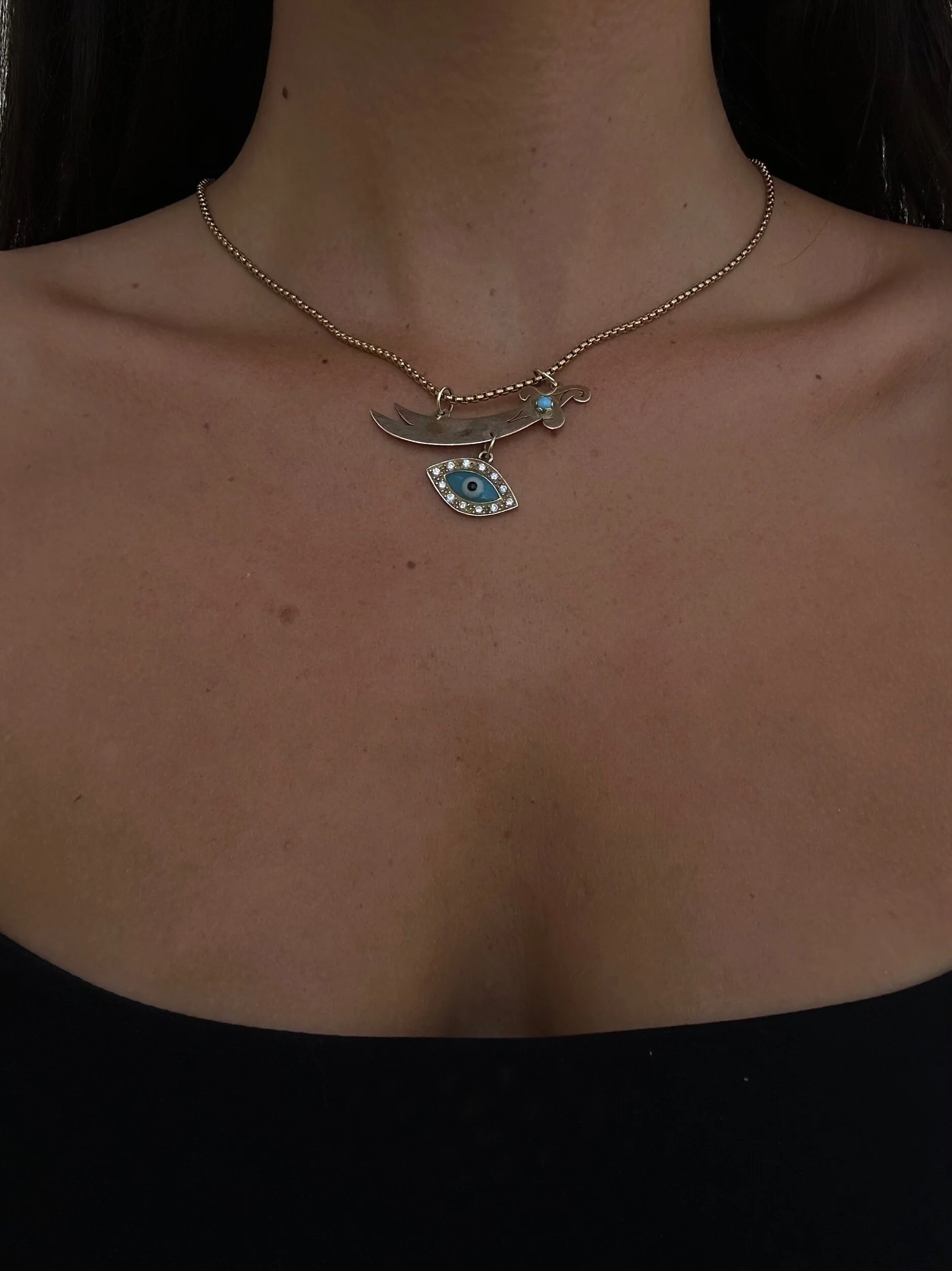 36F6AC42-6C9B-433A-B8A3-BD1B73FF16C6