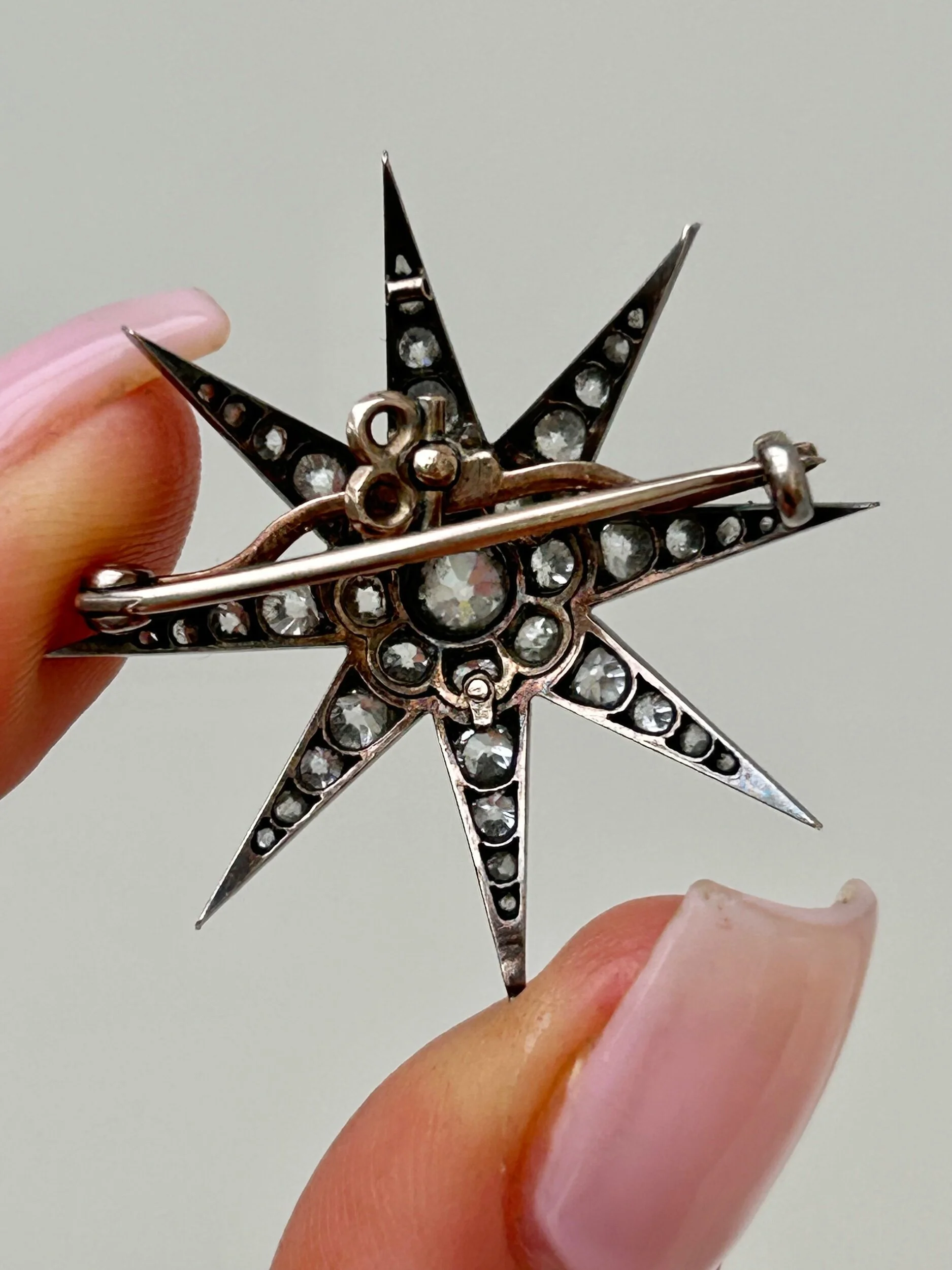 BEAC28B7-EF20-413F-9EA3-476401702A51