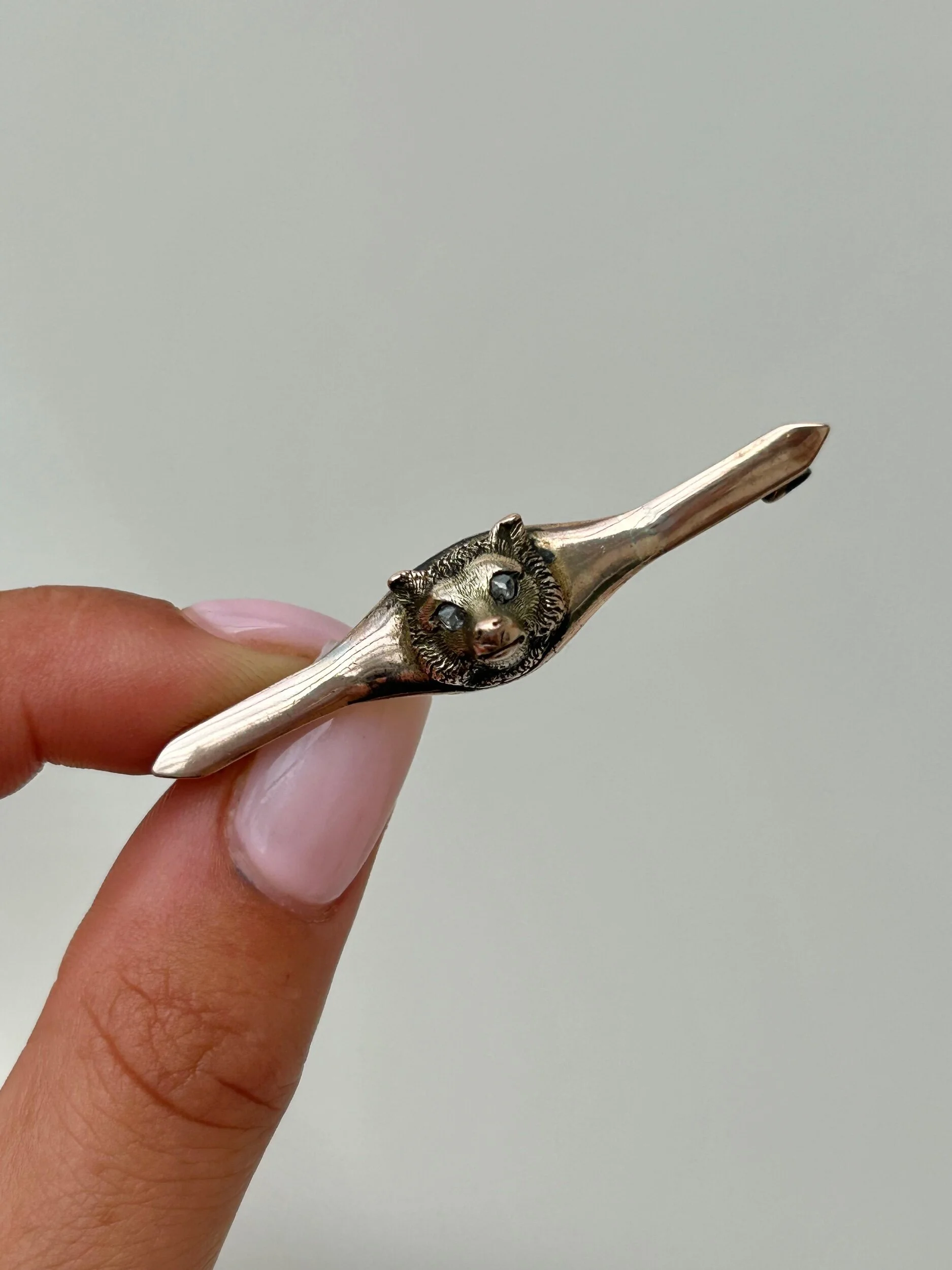 7B804B7D-CC20-4950-BAA3-8F6E1BF1B772