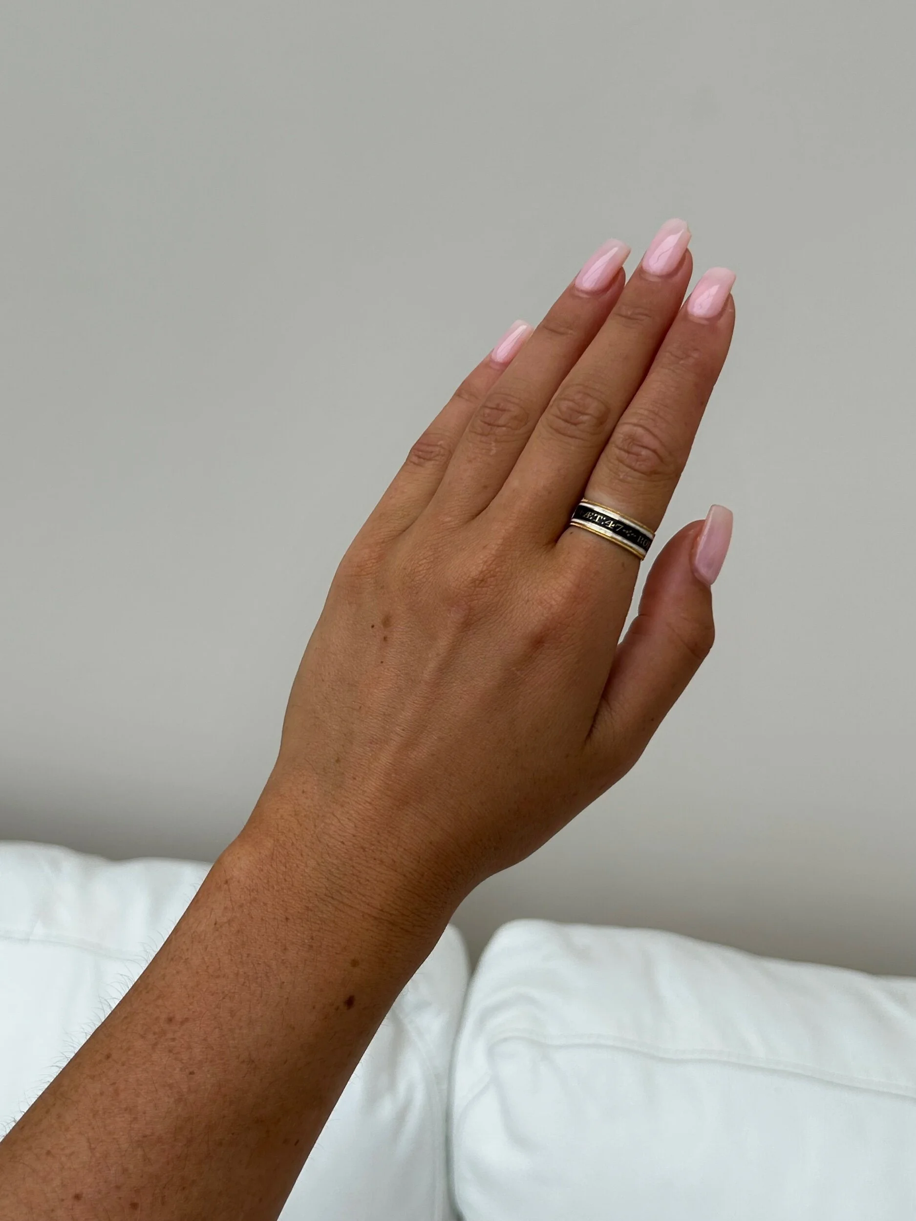 AB50E843-CC27-4EED-A1F1-64177F46EE0A